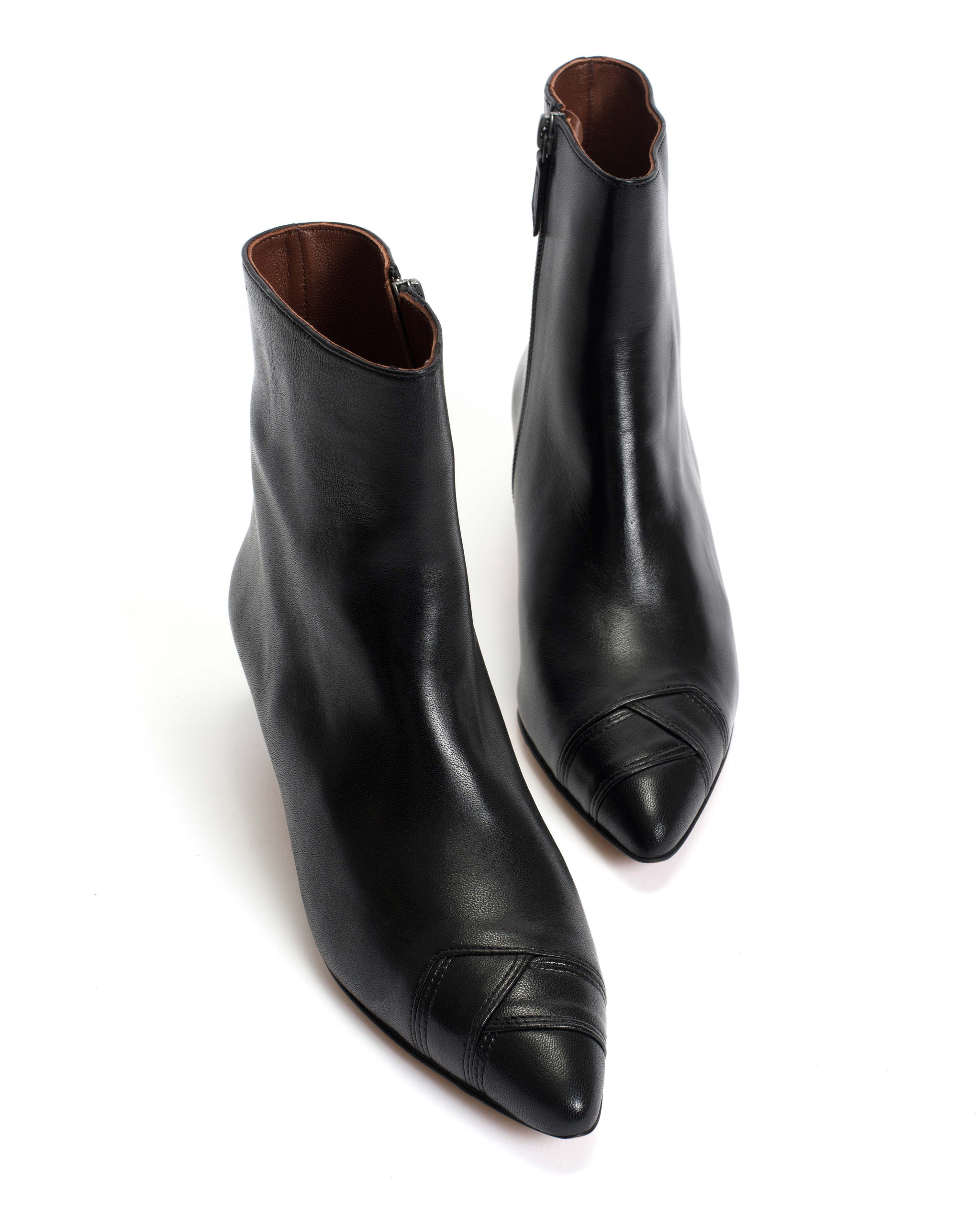 Avy 40 stiletto Silky calf Black - Anonymous Copenhagen