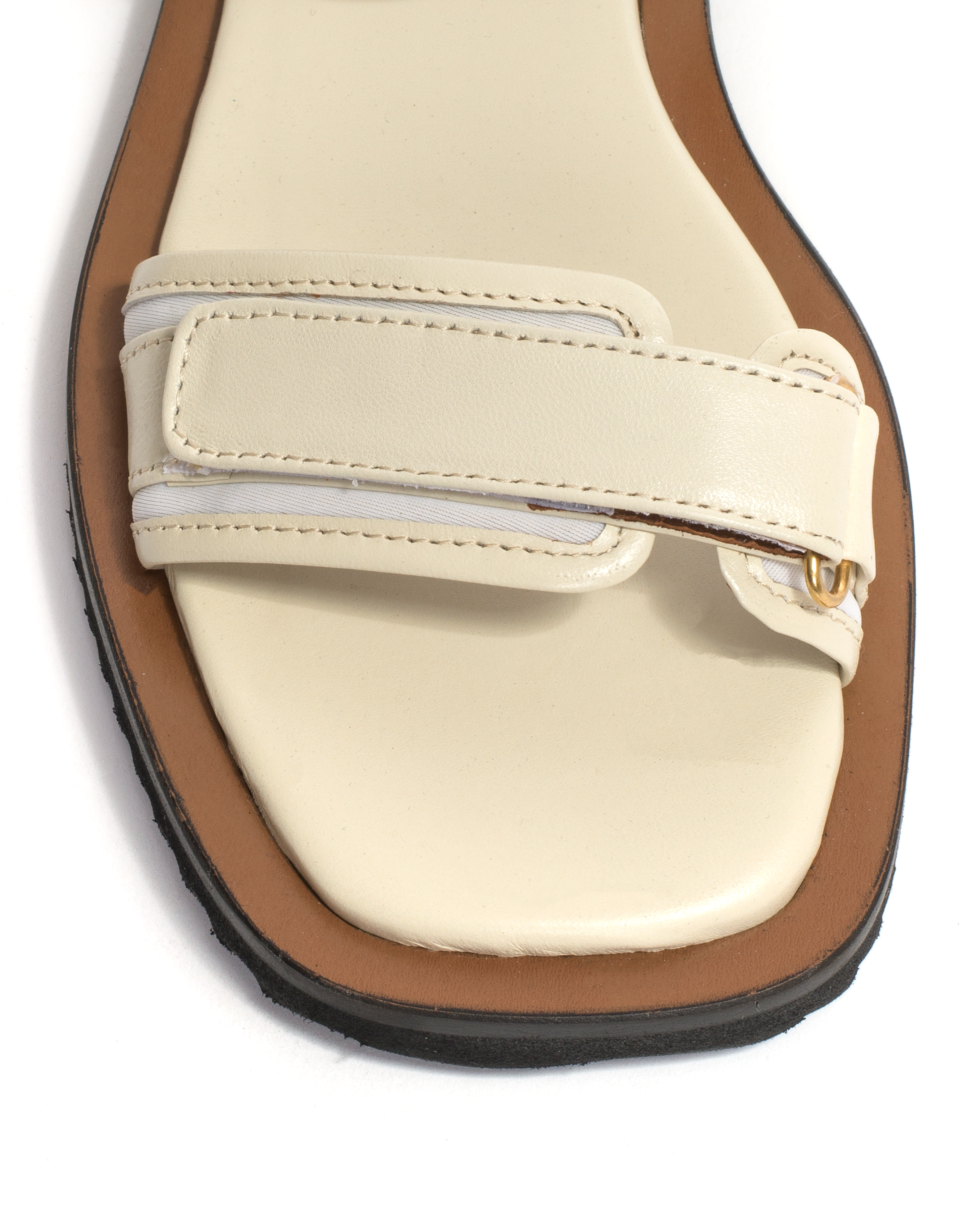 Shantell flats Shiny lamb White sand