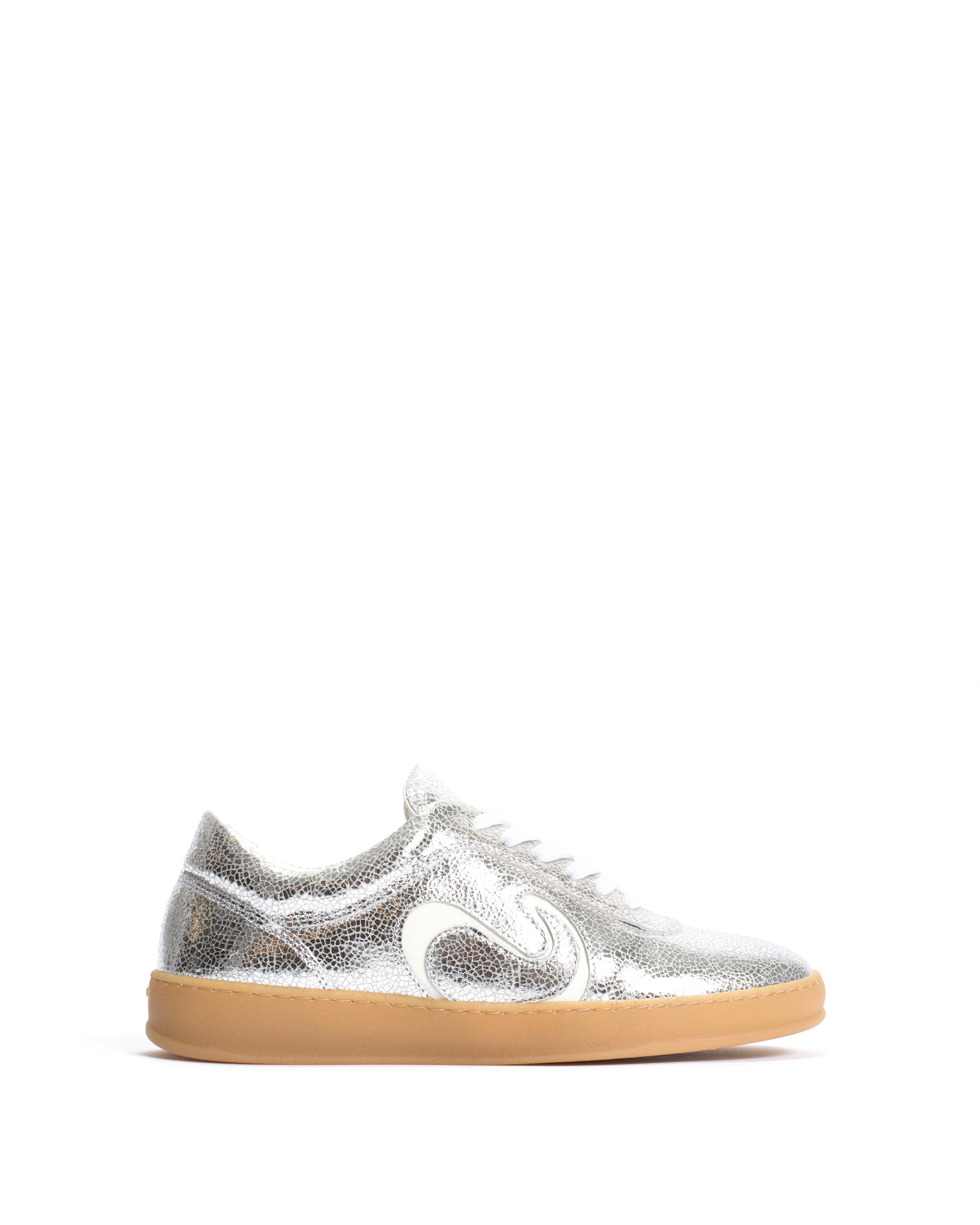 Blaire Crackled metallic goat & polished soft calf Silver & white sand