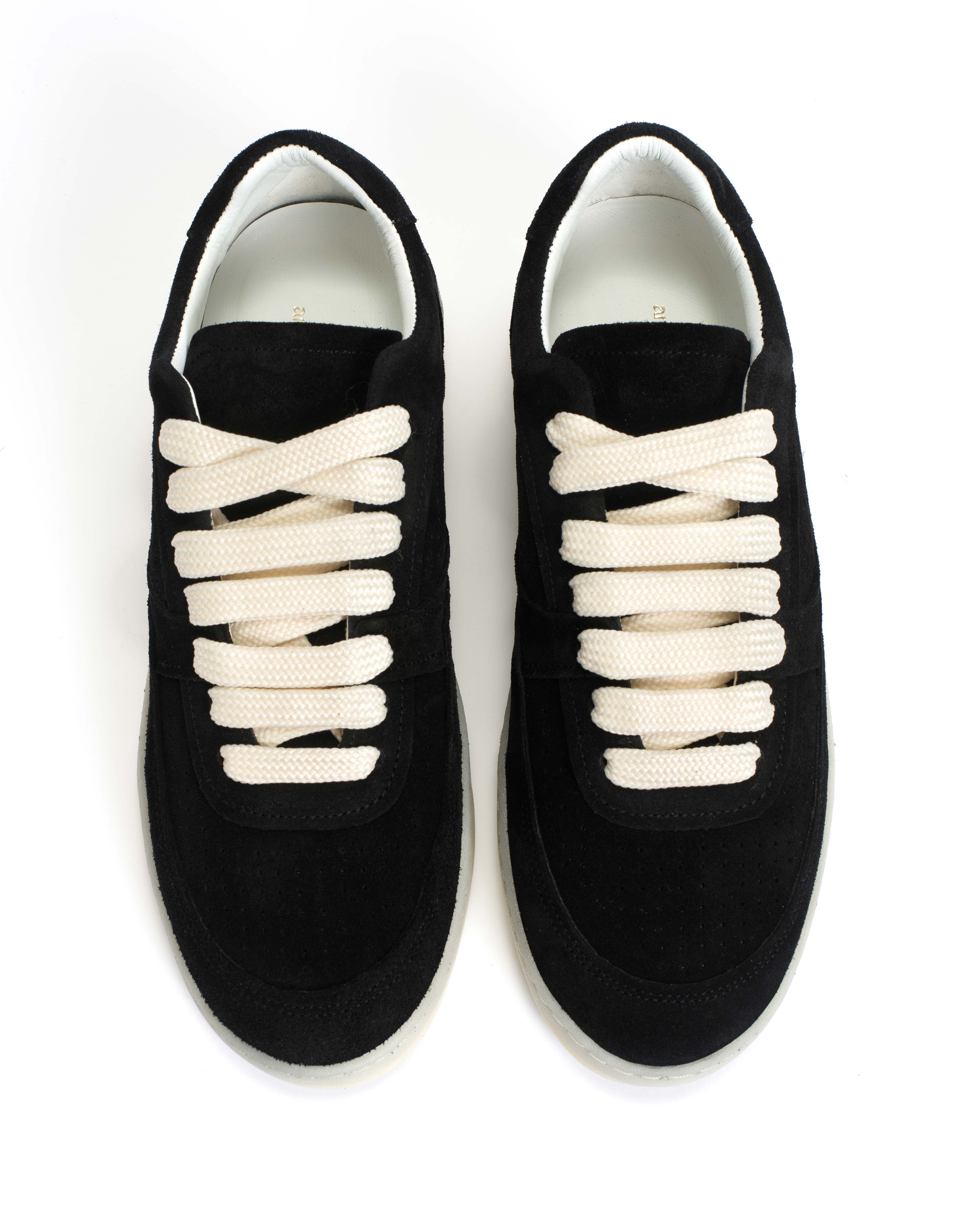 Elevate Calf suede Black