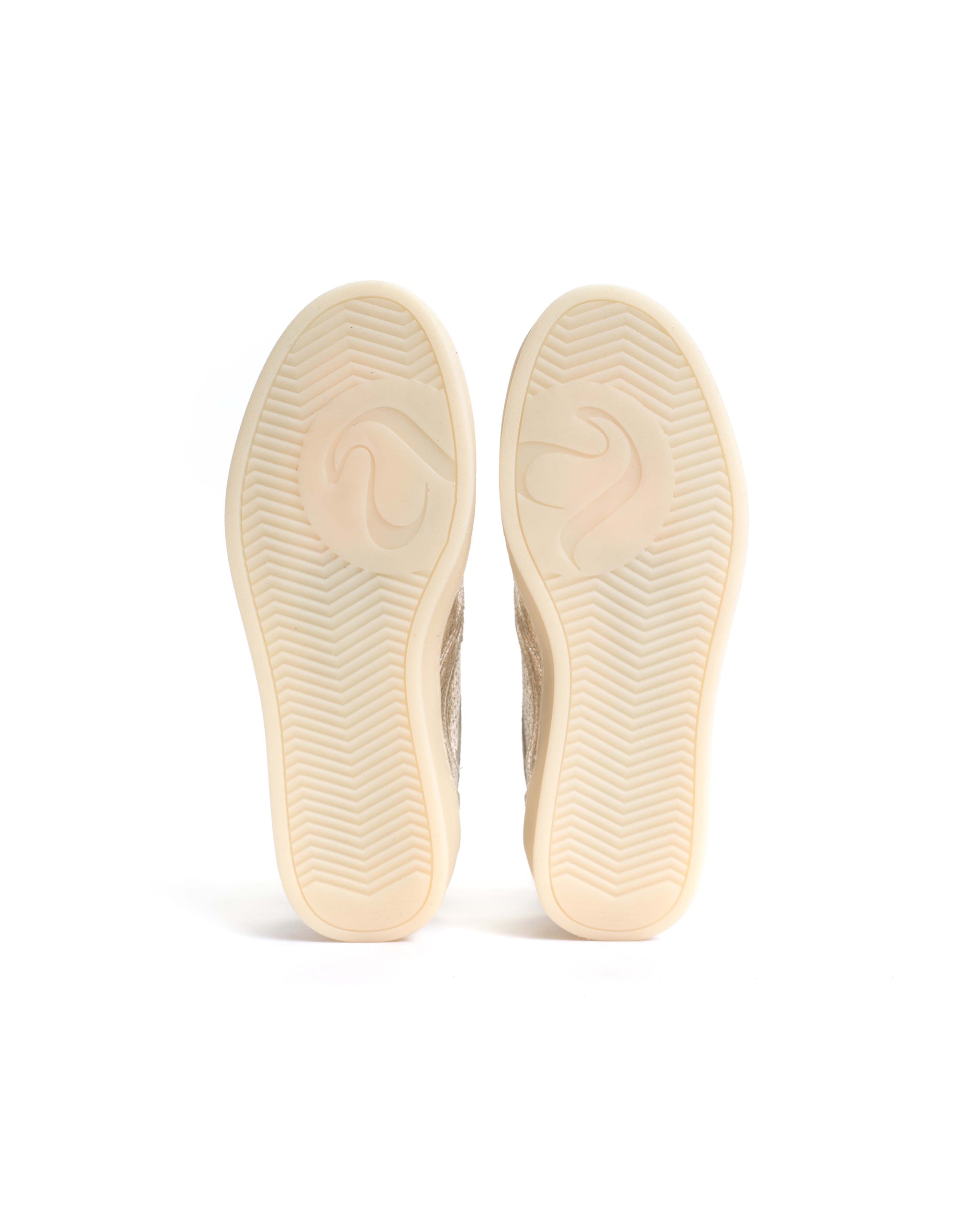 Elevate Crackled metallic goat Champagne - Anonymous Copenhagen