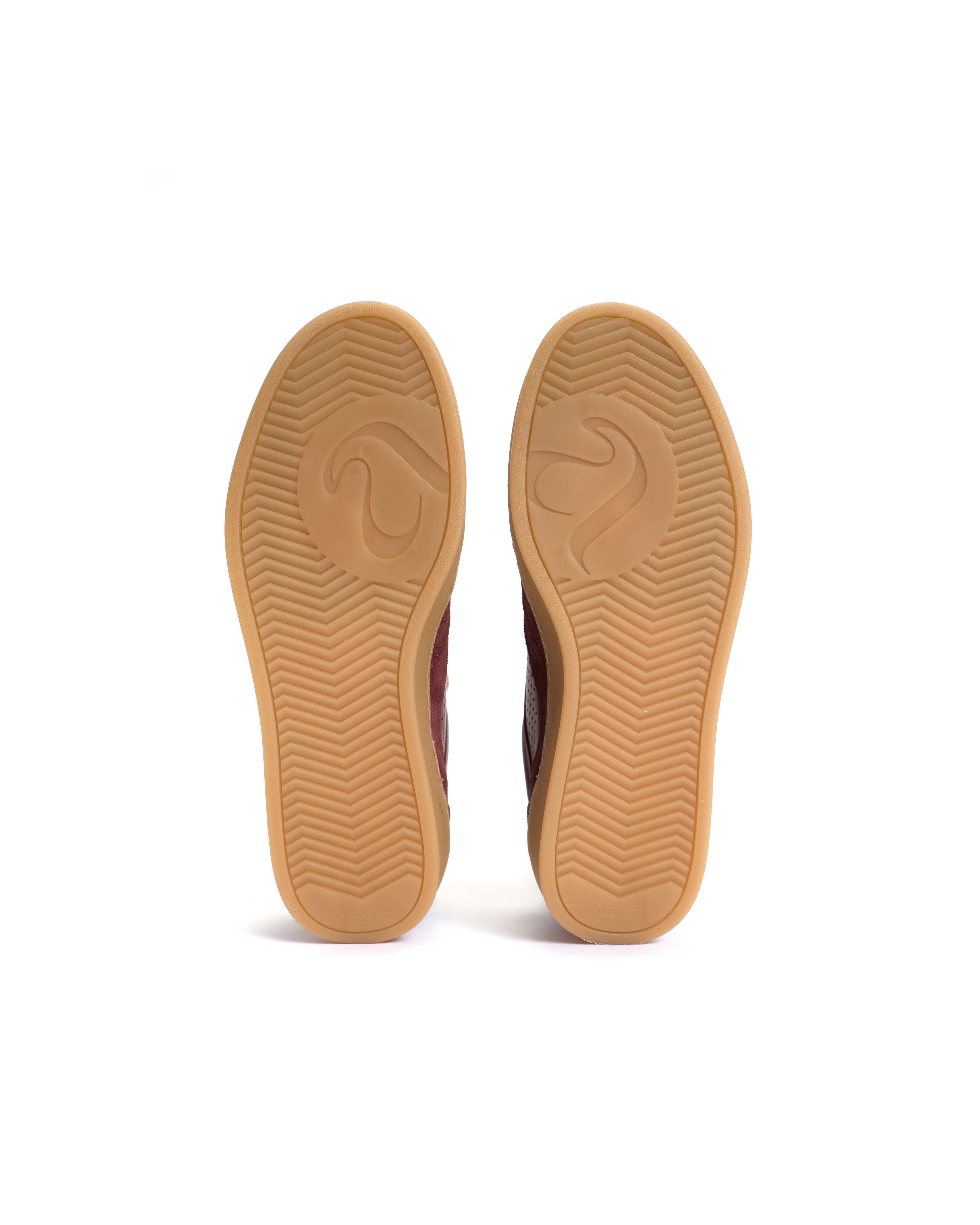 Elevate Calf suede & sleek leather Pomegranate