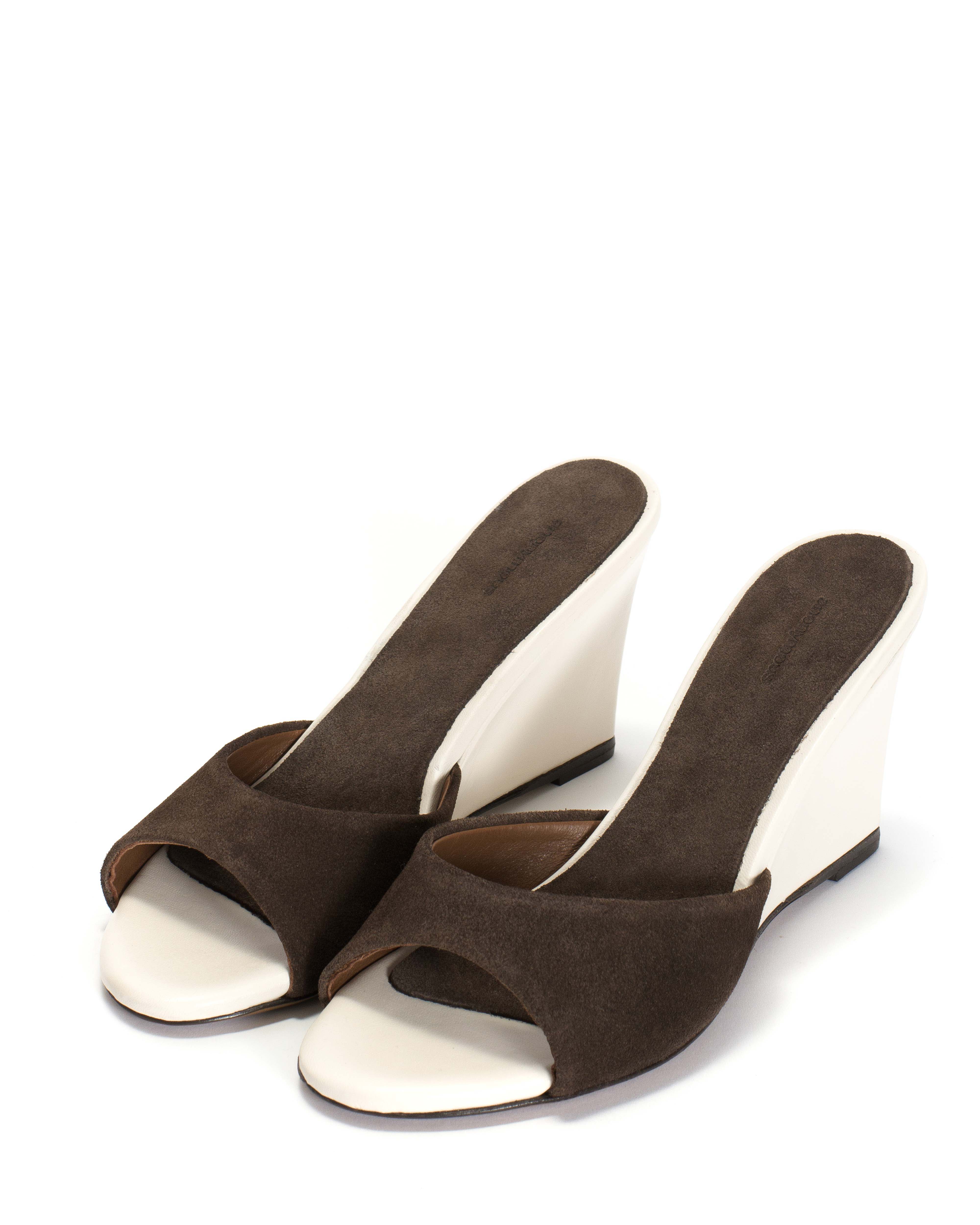 Gwen 75 wedge Calf suede & sleek leather Coffee brown & milk white