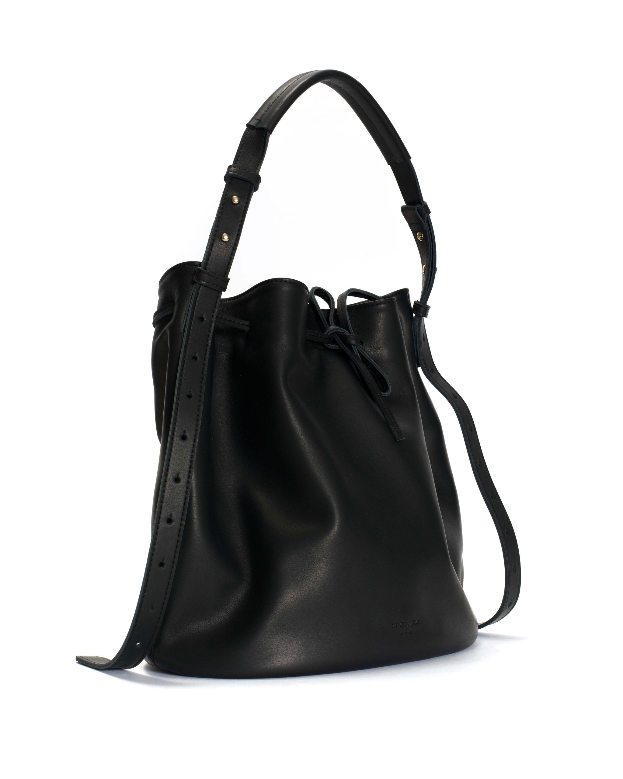 Kacey grand bucket bag Soft calf Black - Anonymous Copenhagen