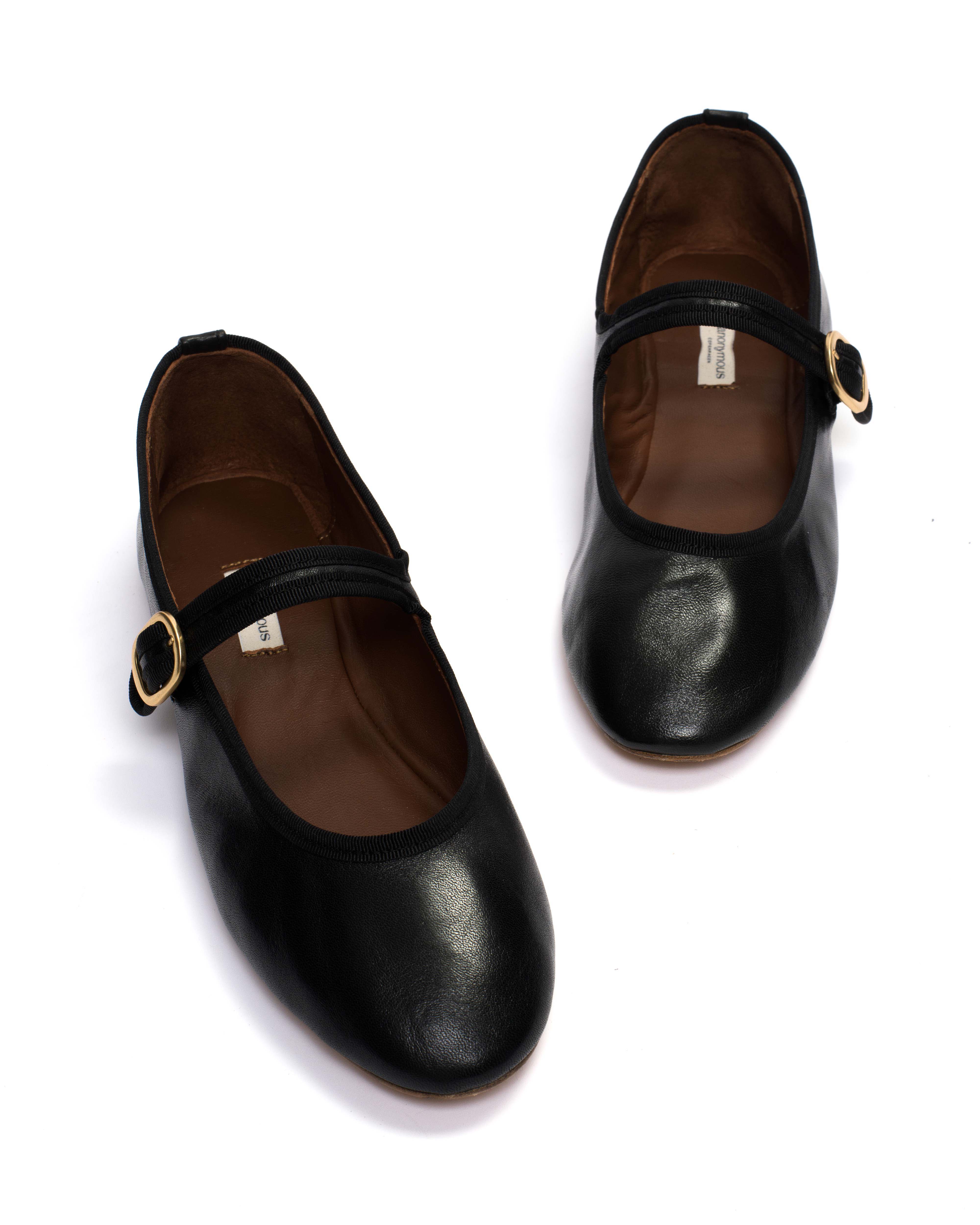 Lana Silky lamb Black