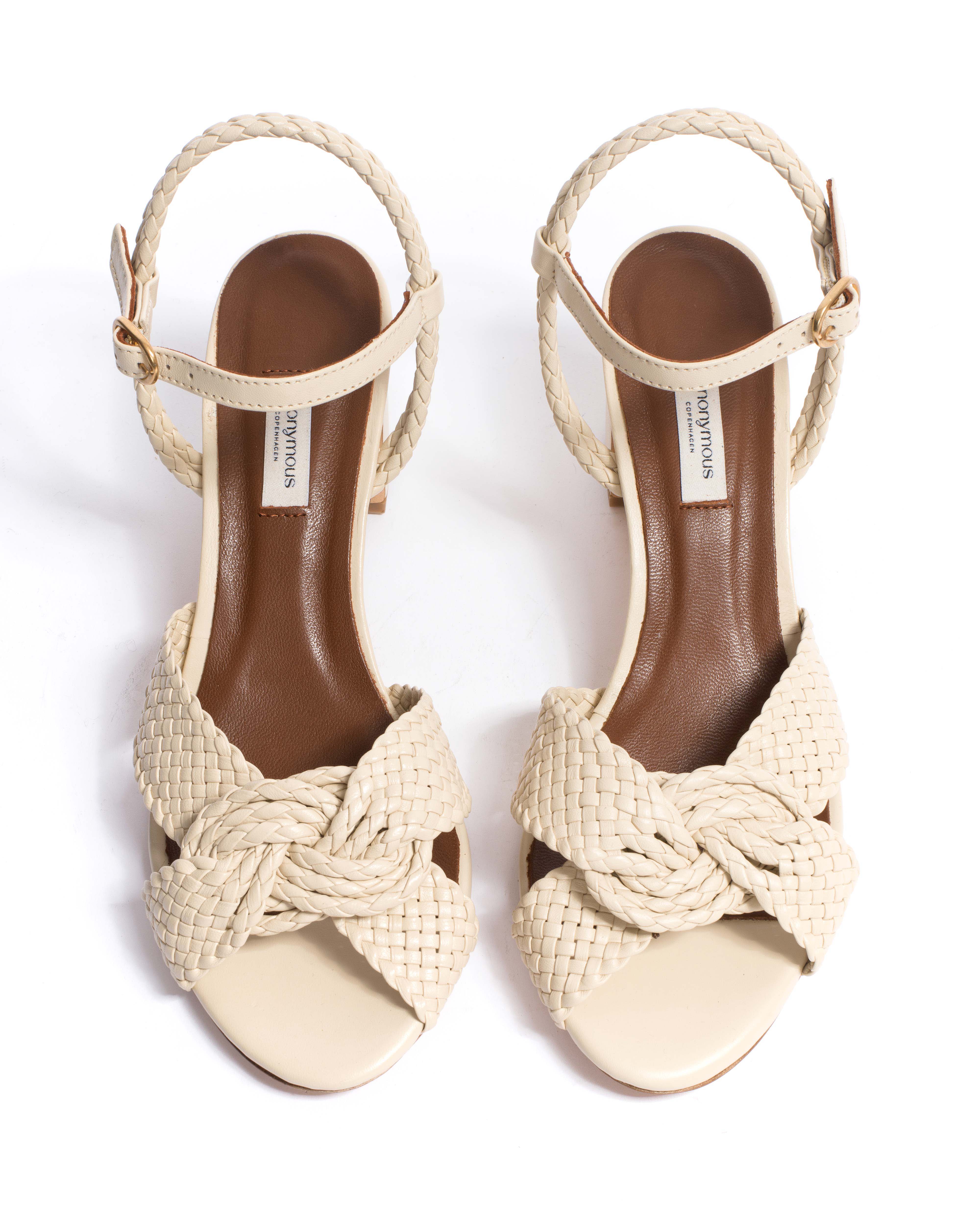 Dilaya 55 hand-braided Hand-braided leather White sand