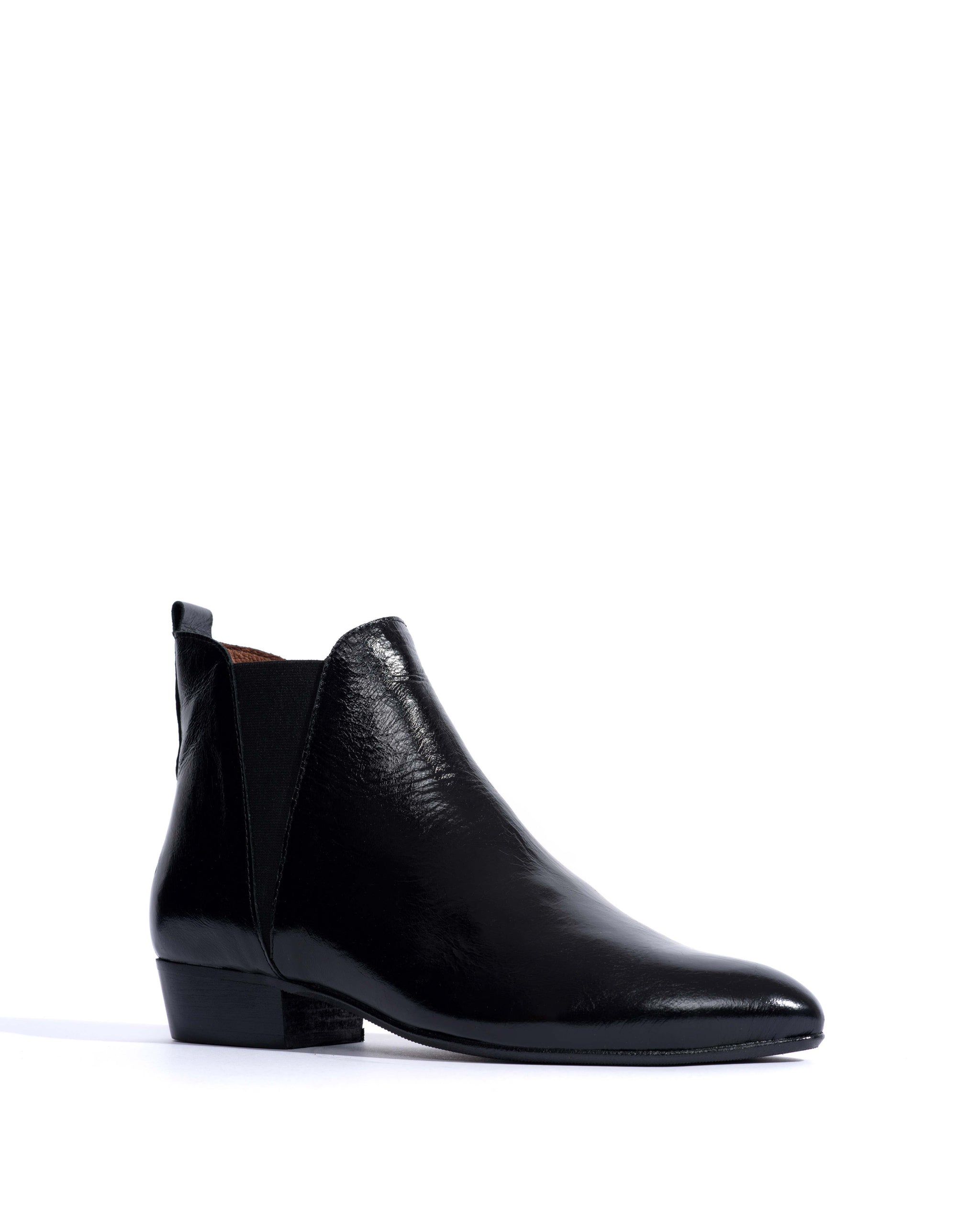 Rita Crinkled polished goat Black - Anonymous Copenhagen Ankle boots