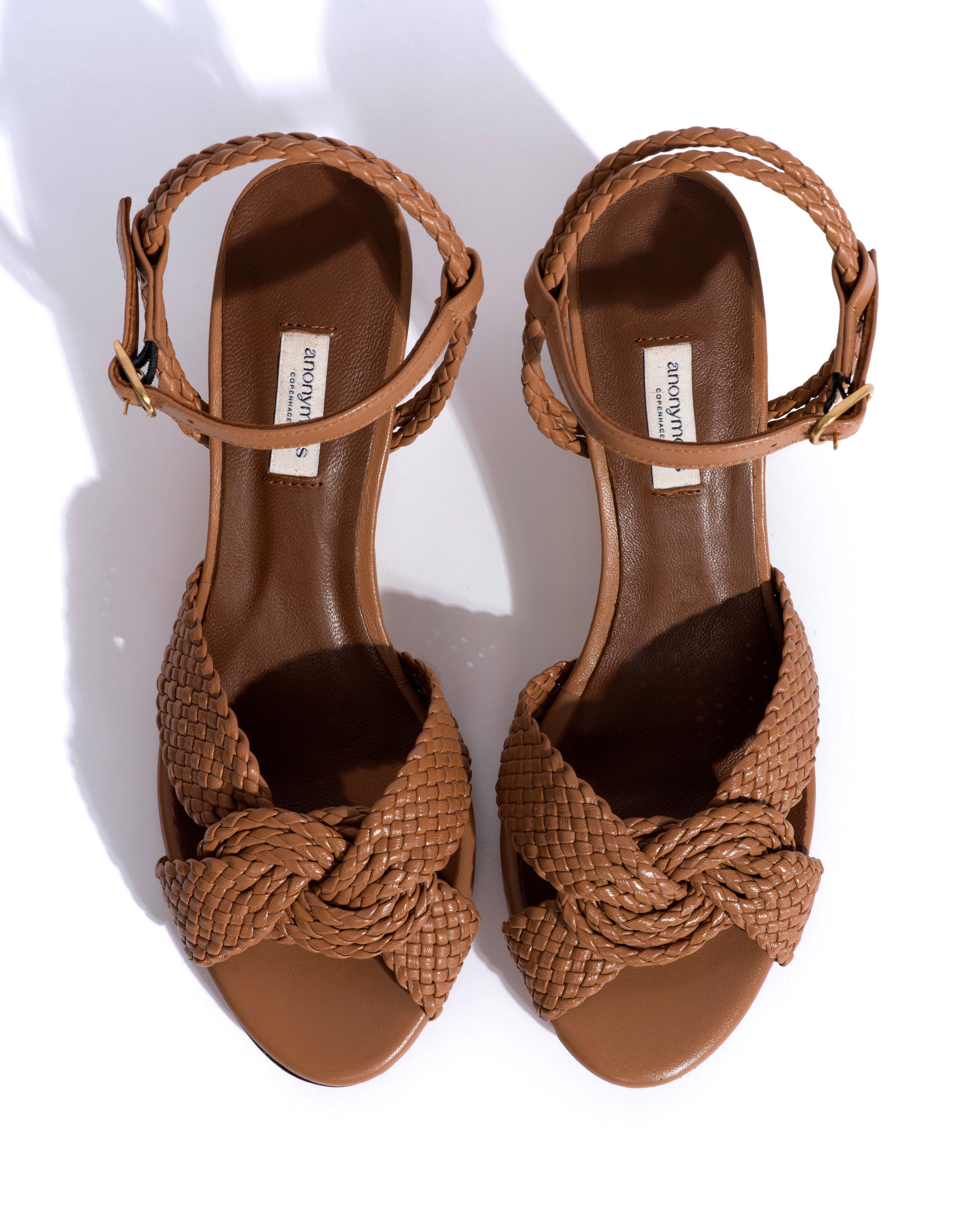 Dilaya 55 hand-braided Hand-braided leather Caramel