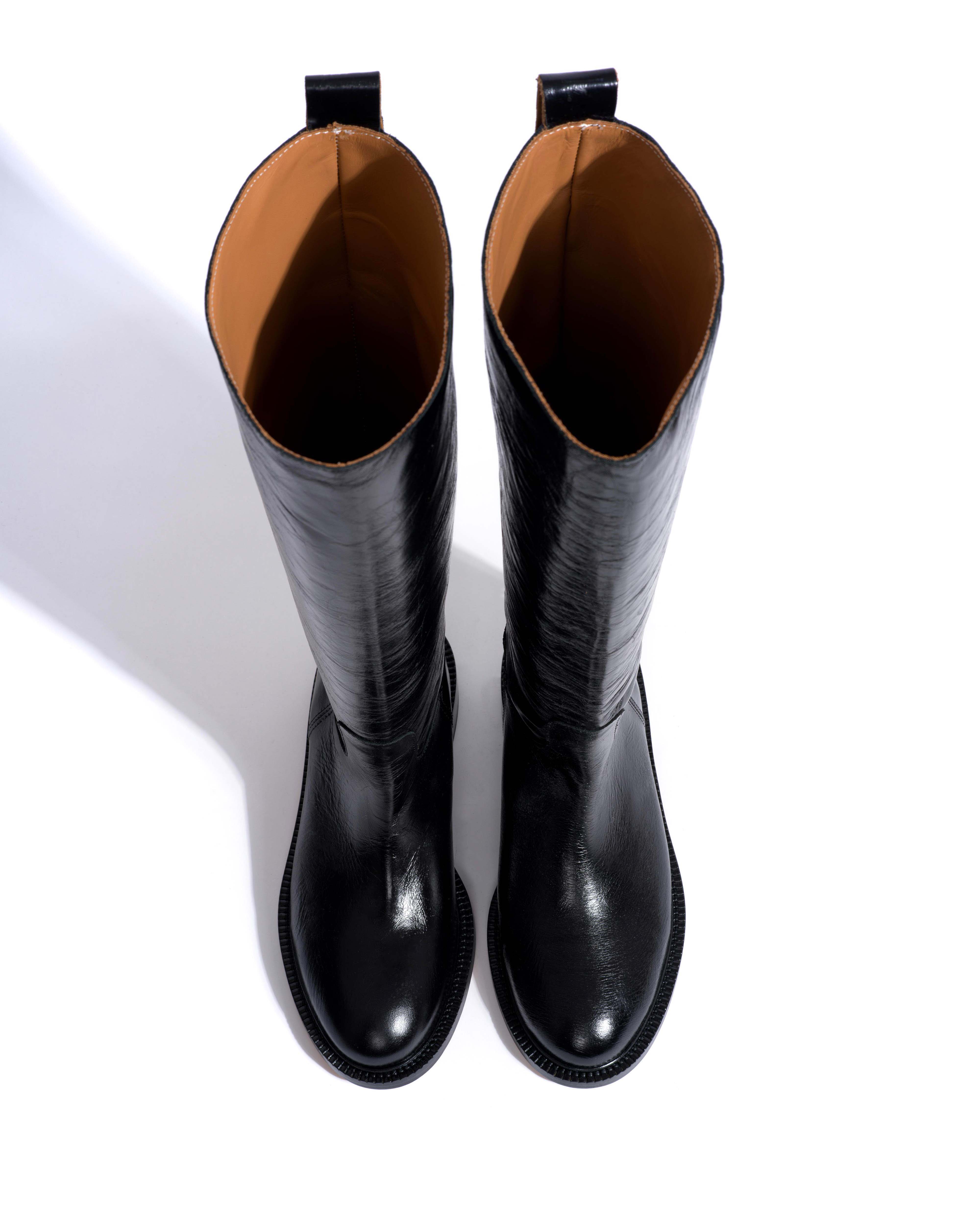 Semih Crinkled soft calf Black