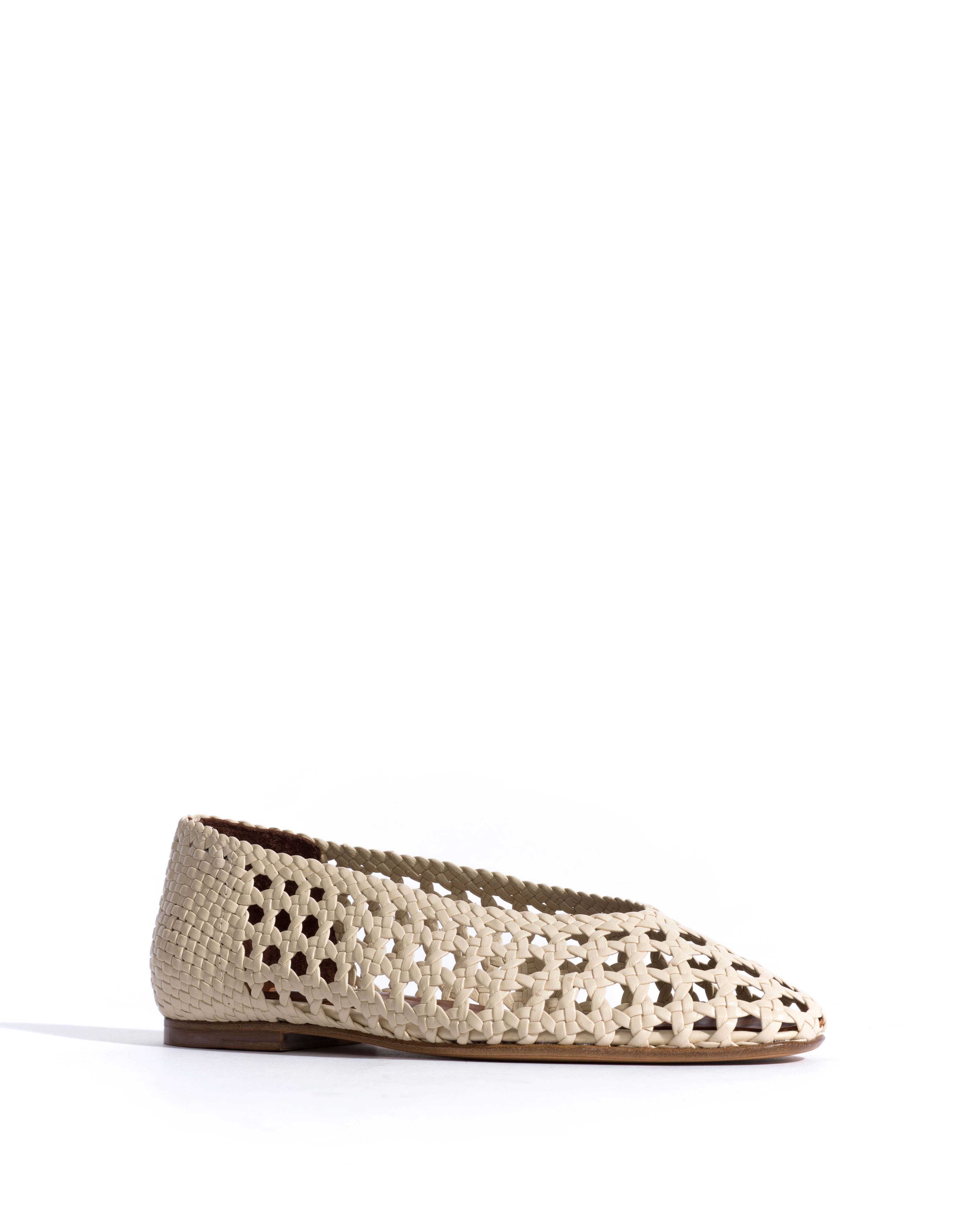 Sessi 10 hand-braided Hand-braided leather White sand