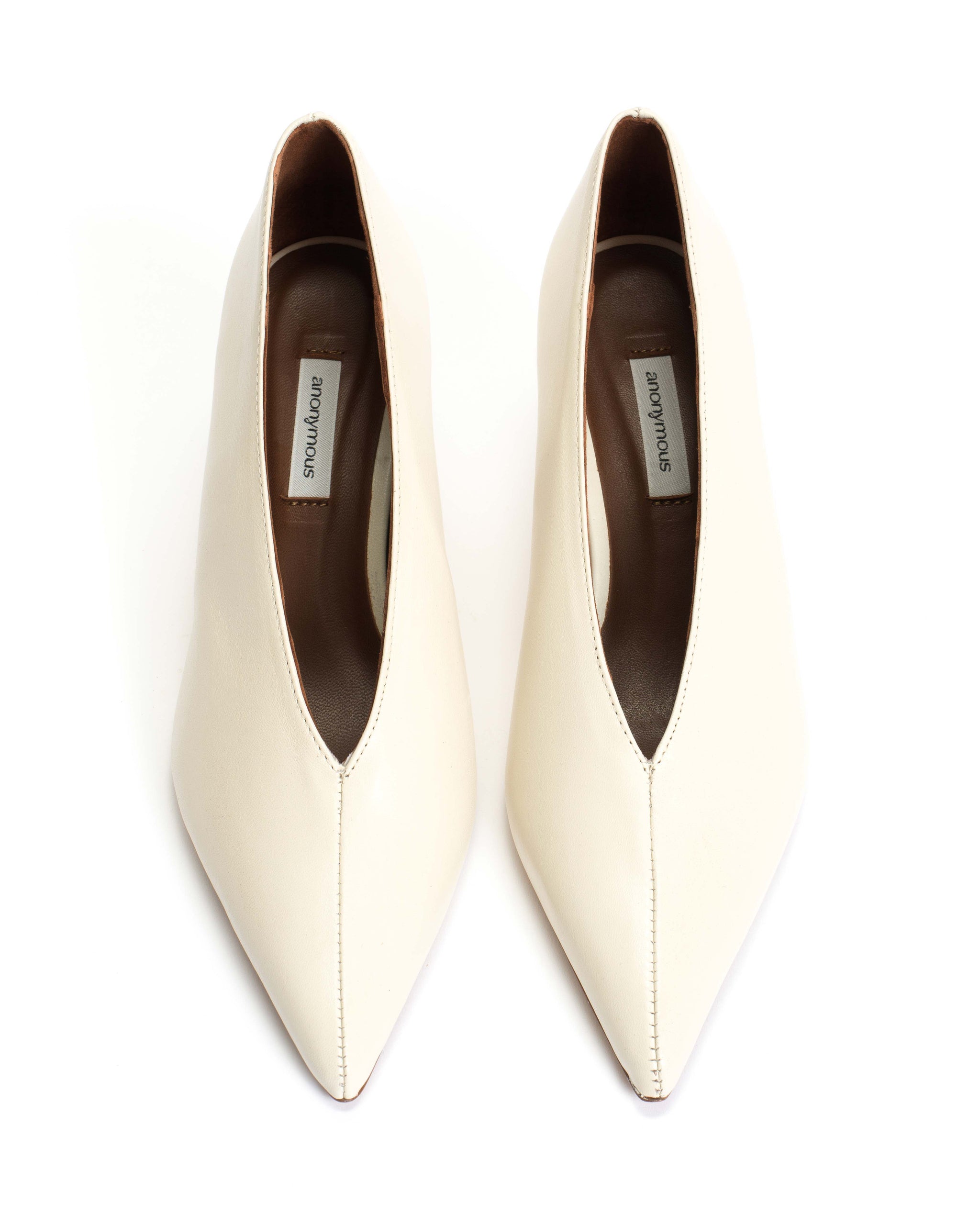 Phia 55 pin Shiny lamb White sand - Anonymous Copenhagen