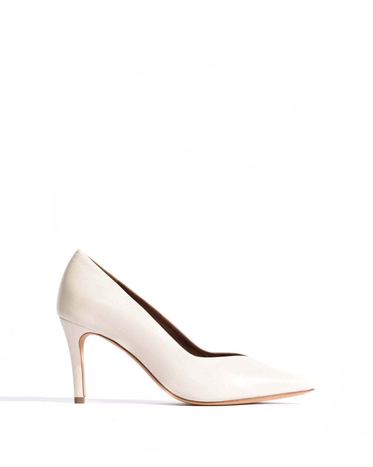 Trini 75 Shiny lamb White sand