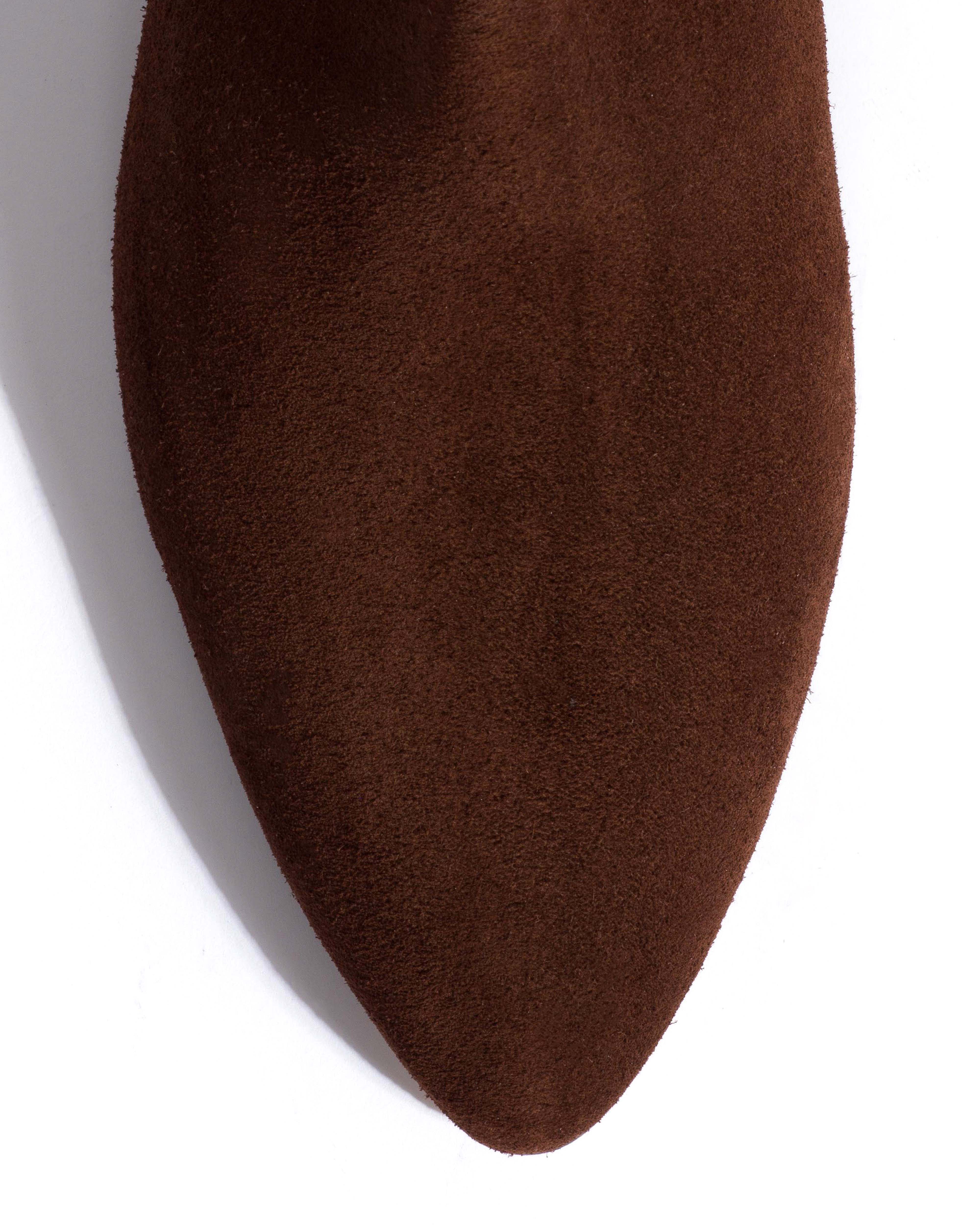 Vully 20 Calf suede Chocolate