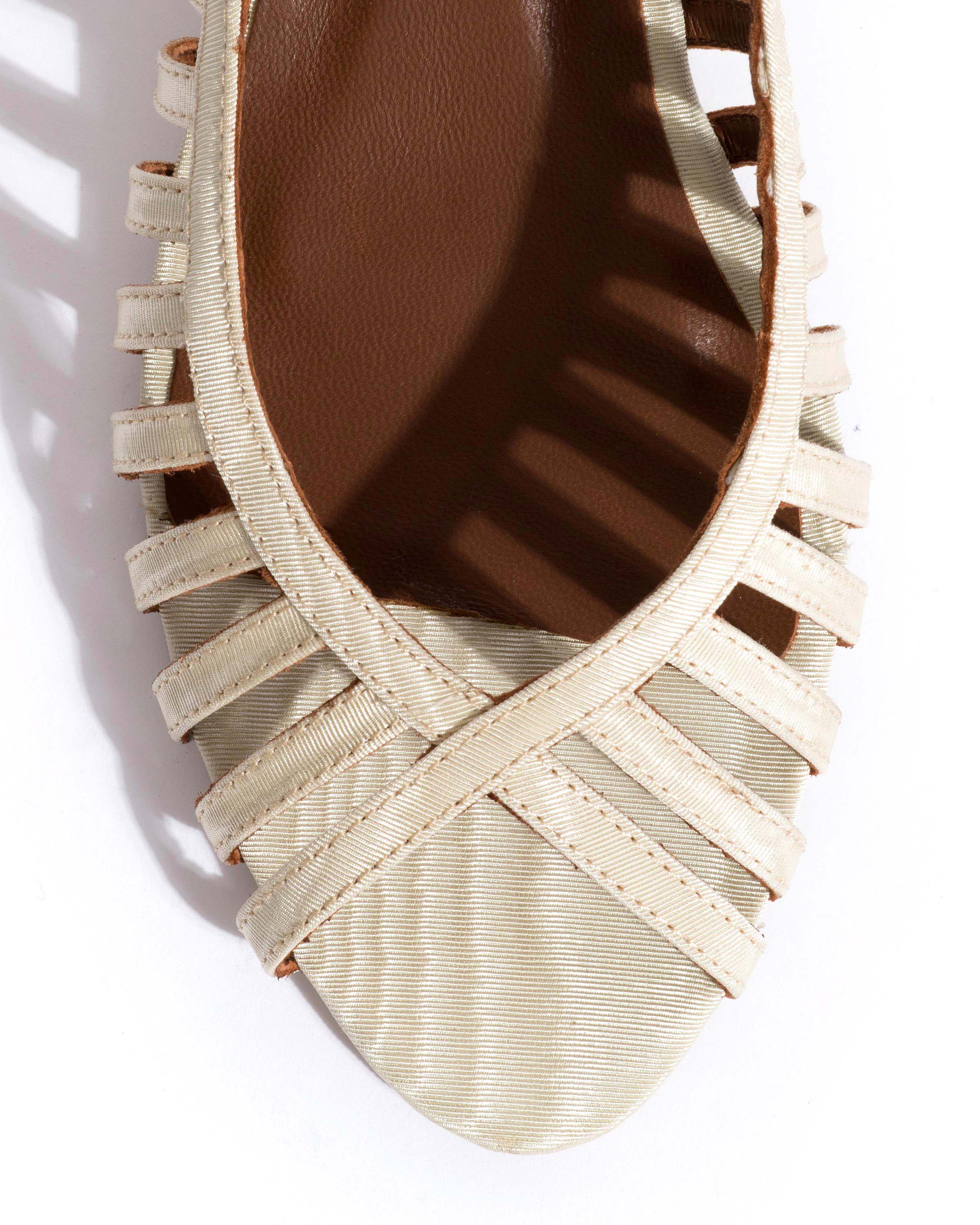 Carminho 40 stiletto Glossy moire Ivory