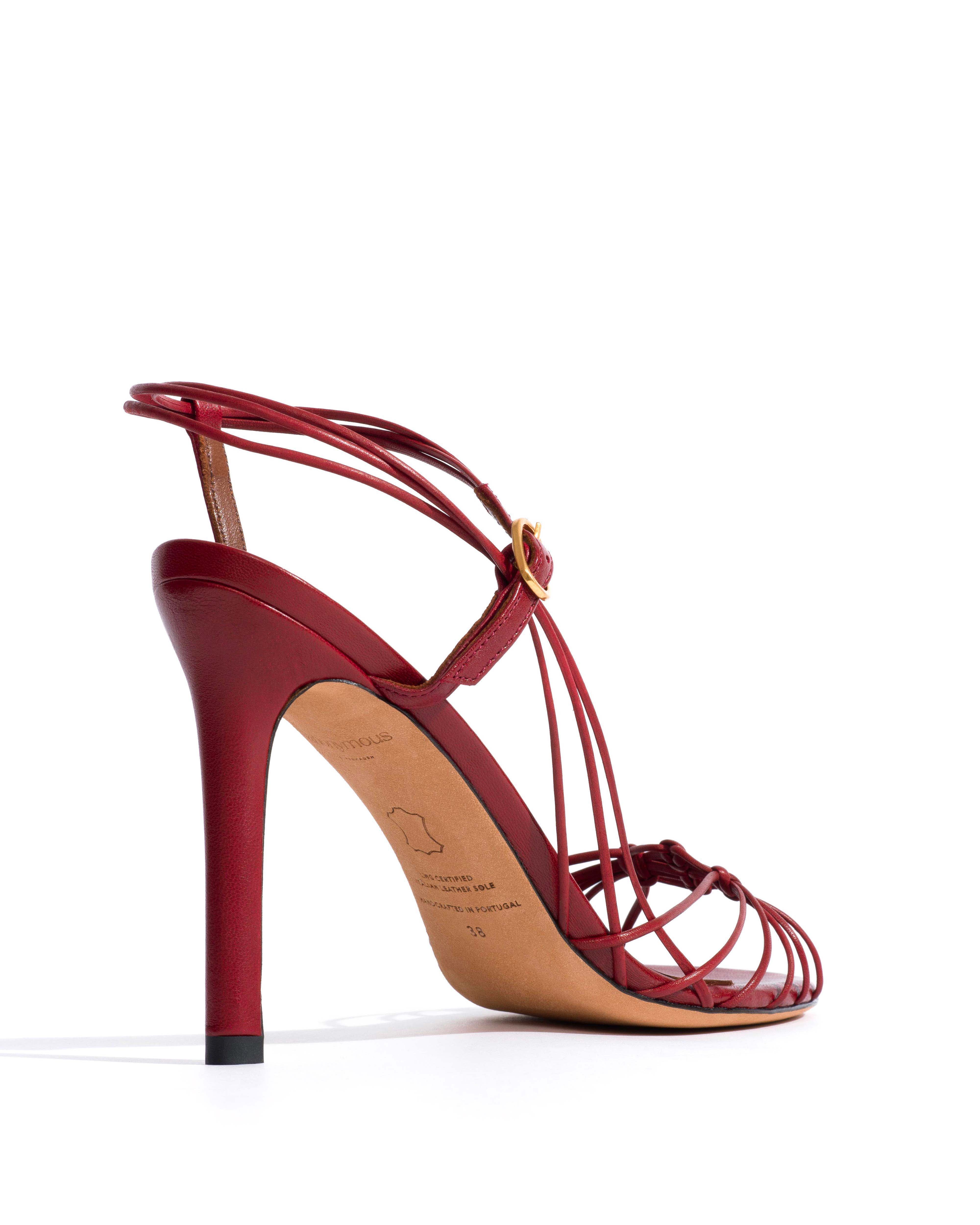 Savannah 100 hand-braided Shiny lamb Pomegranate