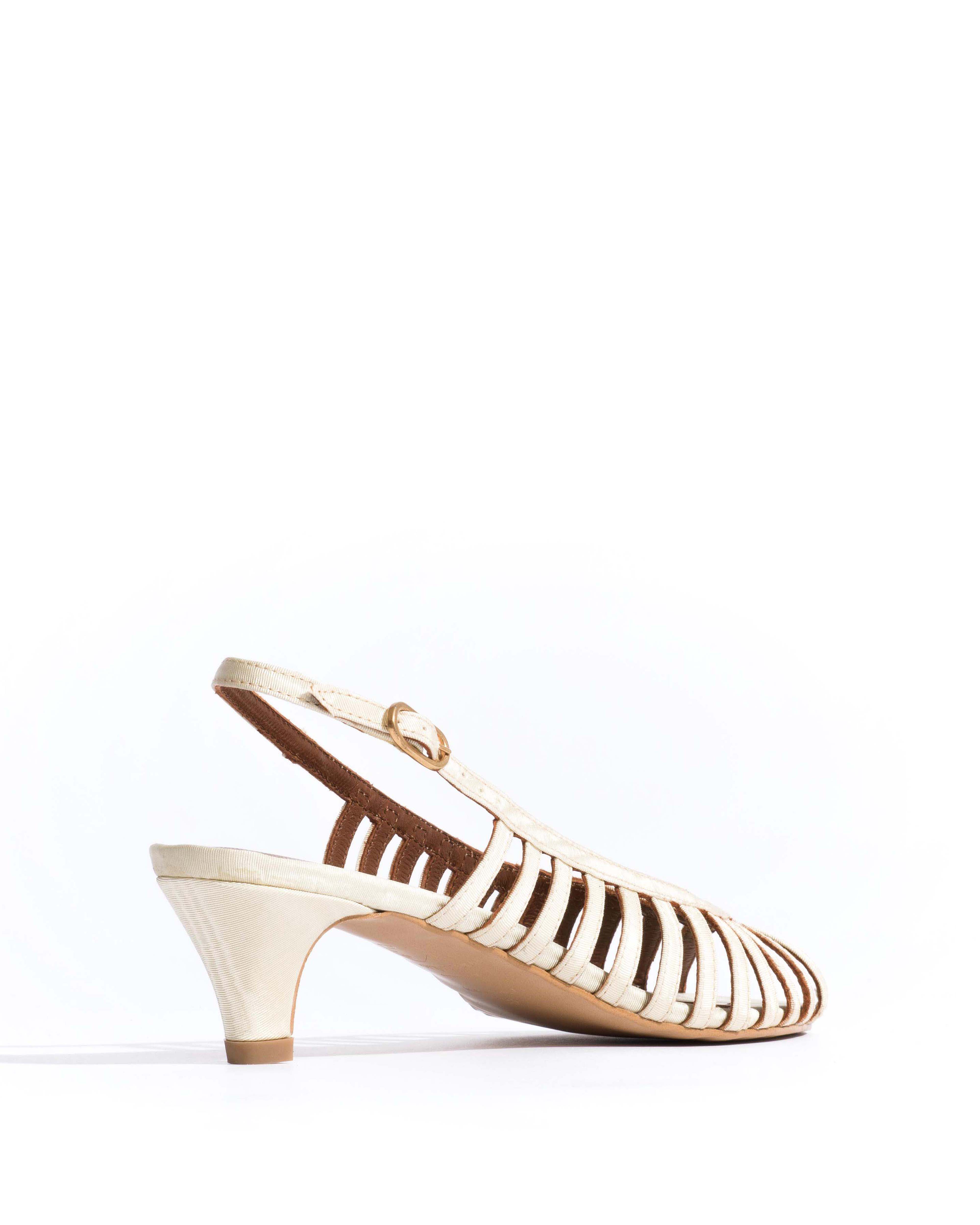Carminho 40 stiletto Glossy moire Ivory