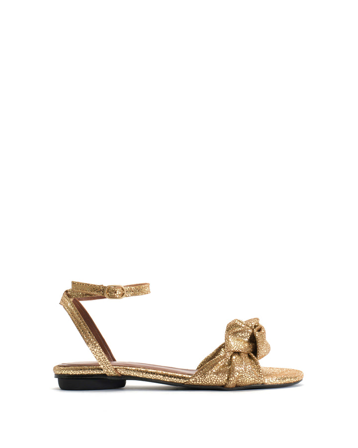 anonymous copenhagen Aliza 10 Crackled metallic goat Gold