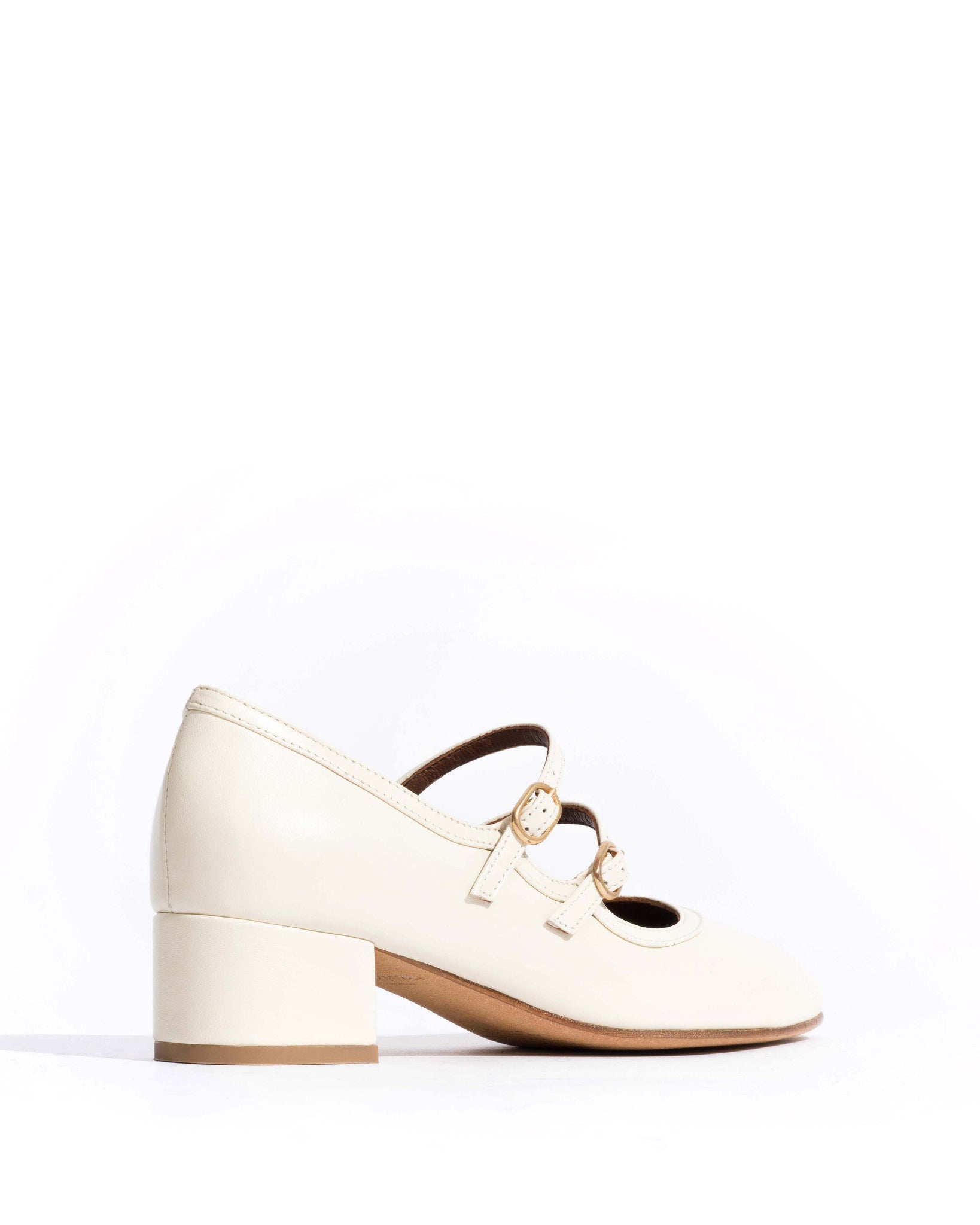 Balie 40 Shiny lamb White sand