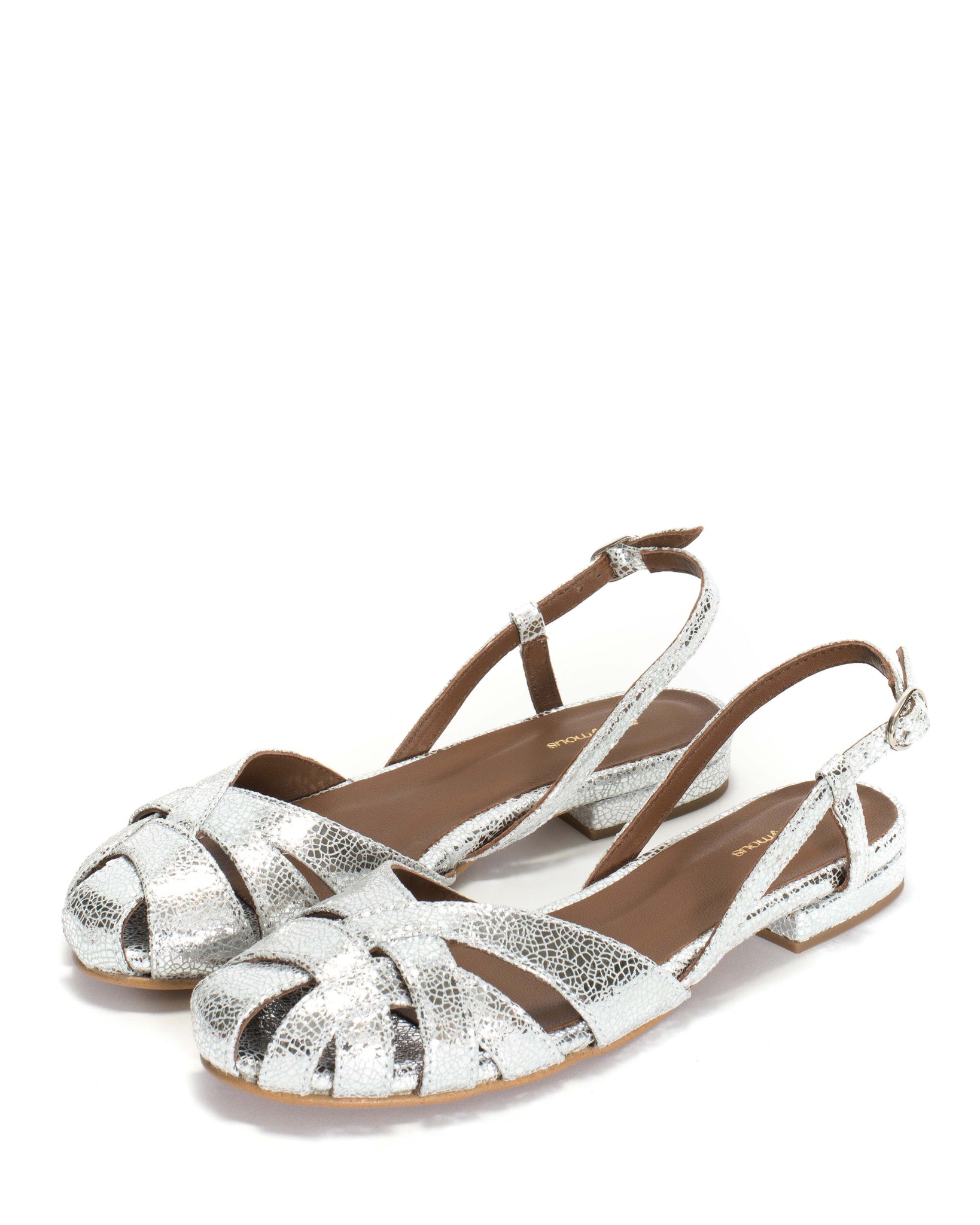 Banie 20 Crackled metallic goat Silver - Anonymous Copenhagen
