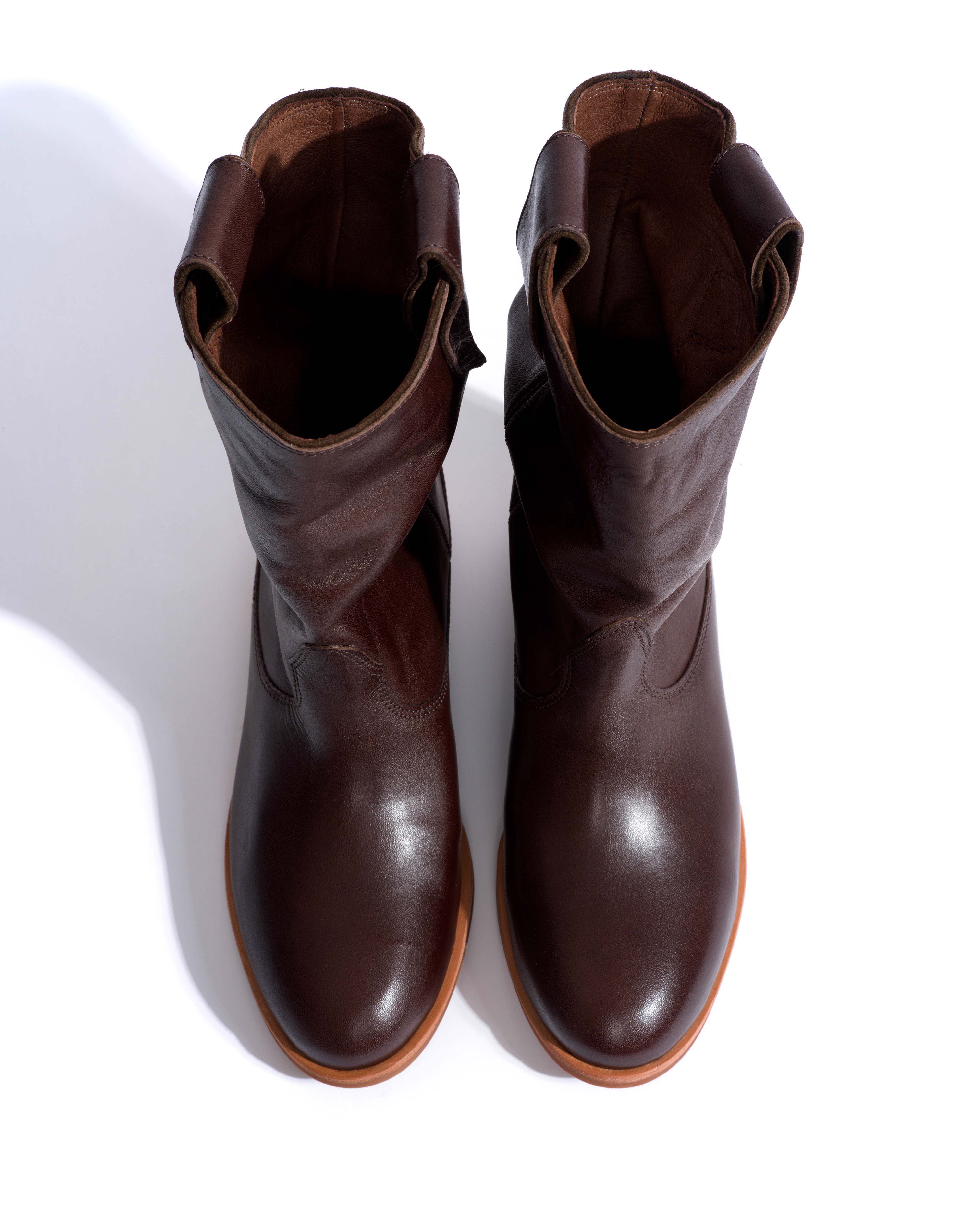 Claudia Vegetal soft calf Coffee brown