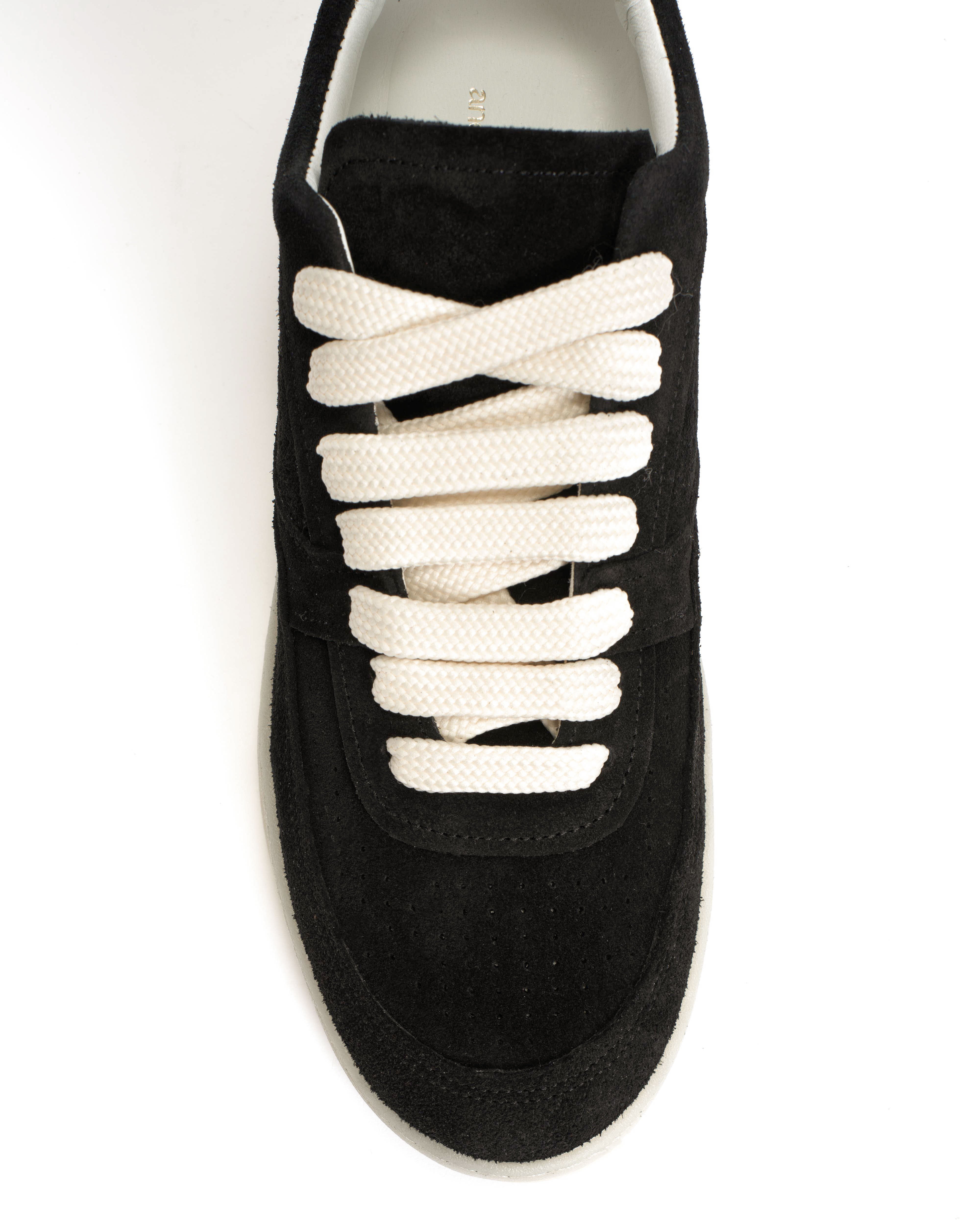 Elevate Calf suede Black