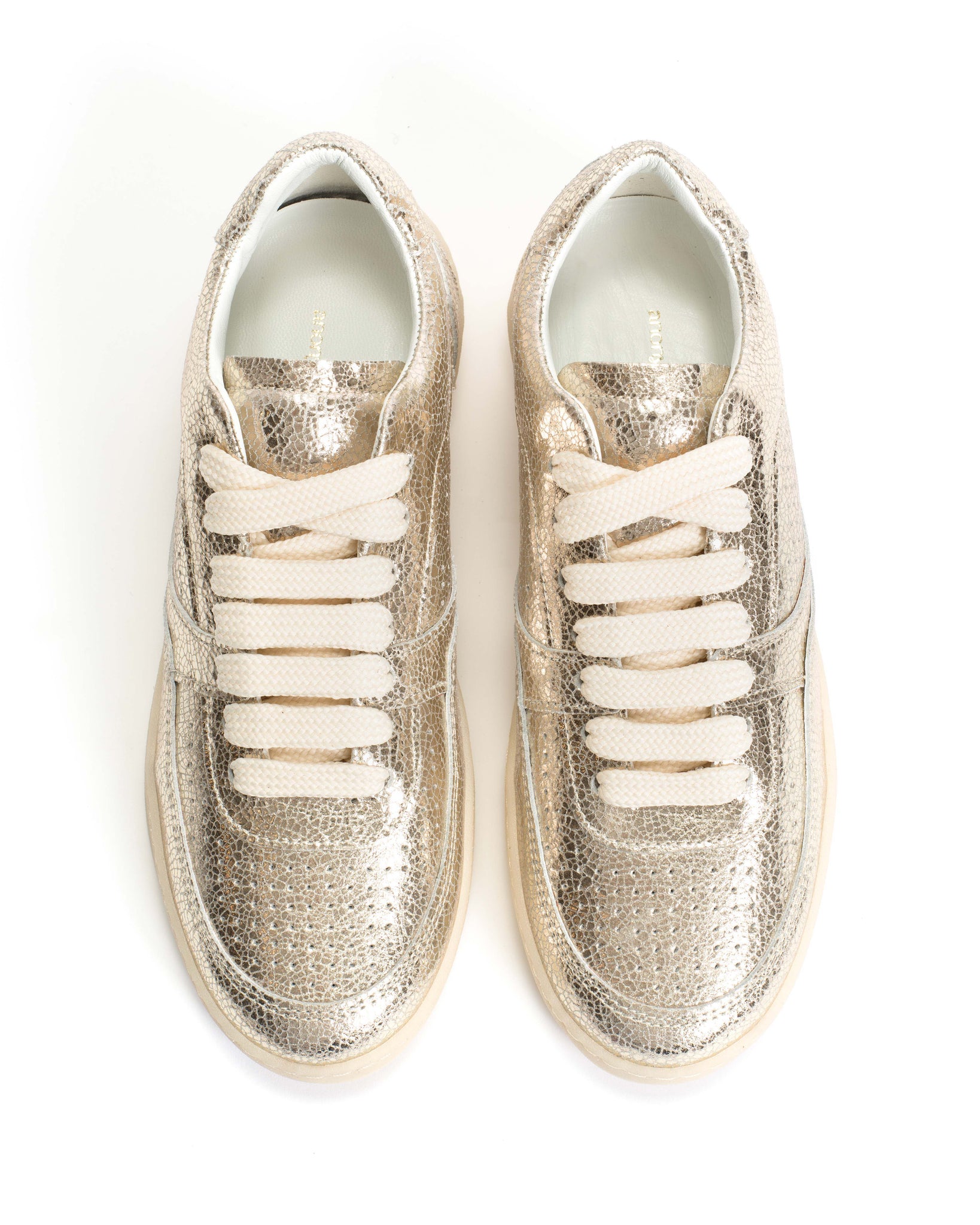 Elevate Crackled metallic goat Champagne - Anonymous Copenhagen
