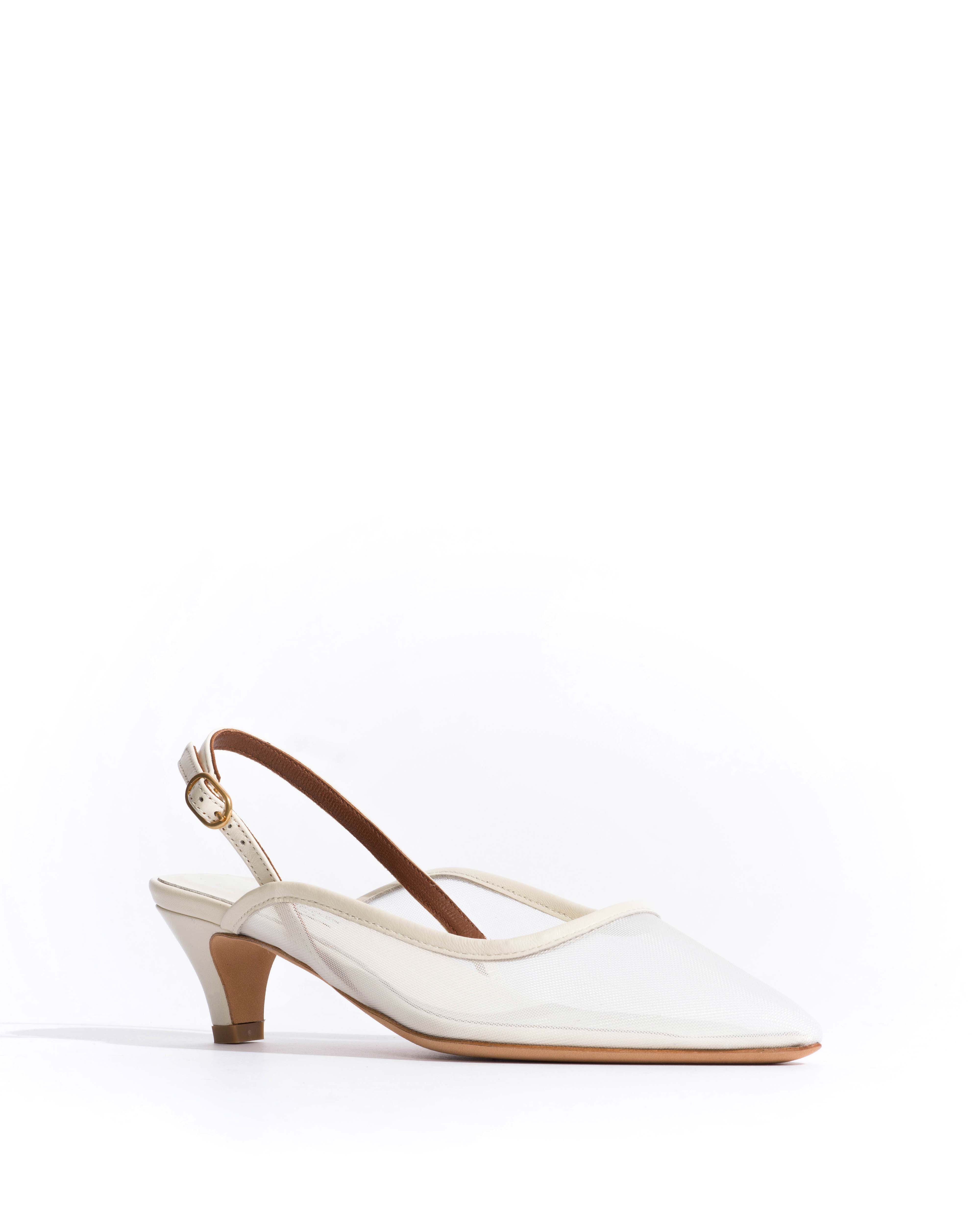 Fanny 40 stiletto mesh Shiny lamb & mesh White sand
