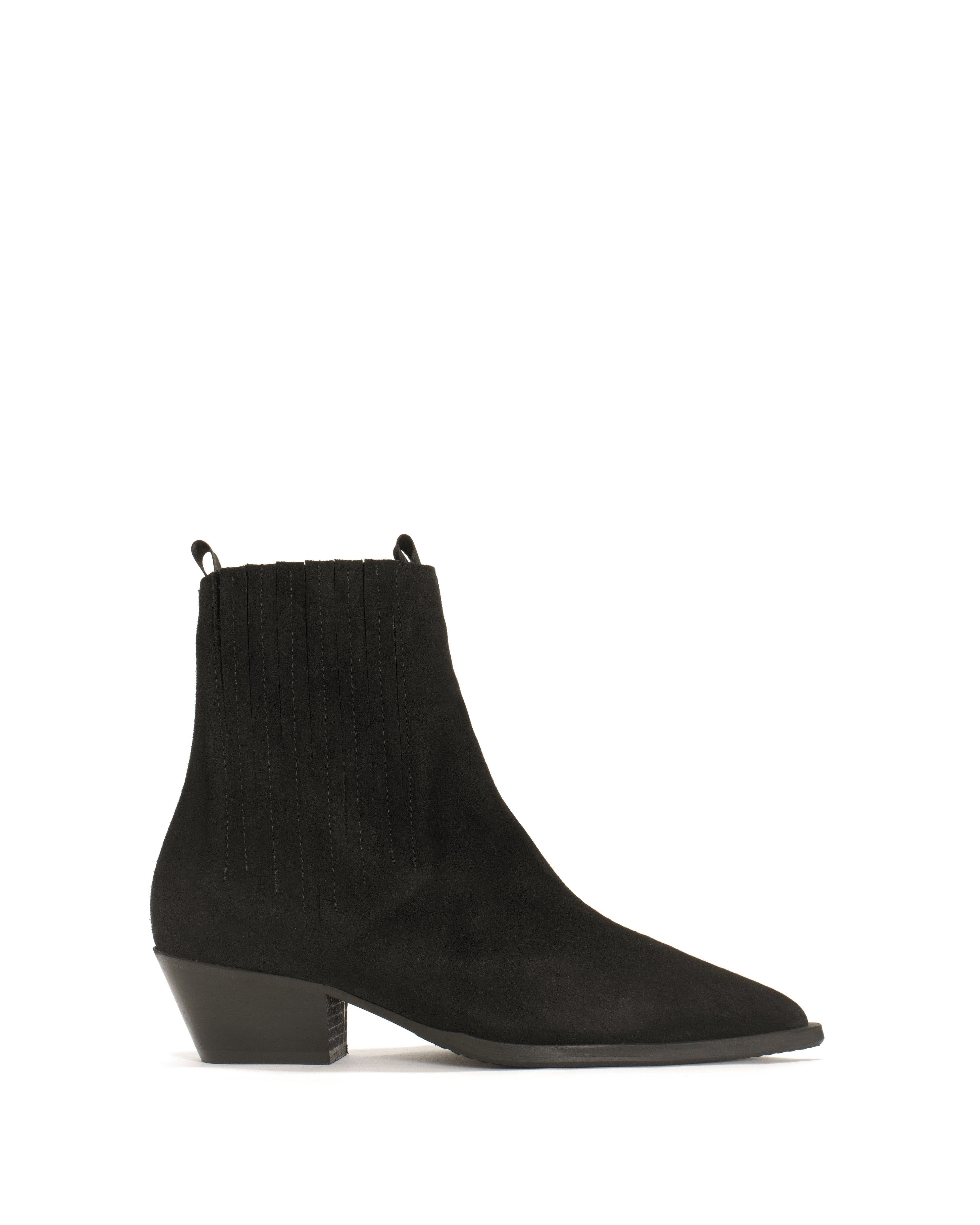 Hachi Calf suede Black