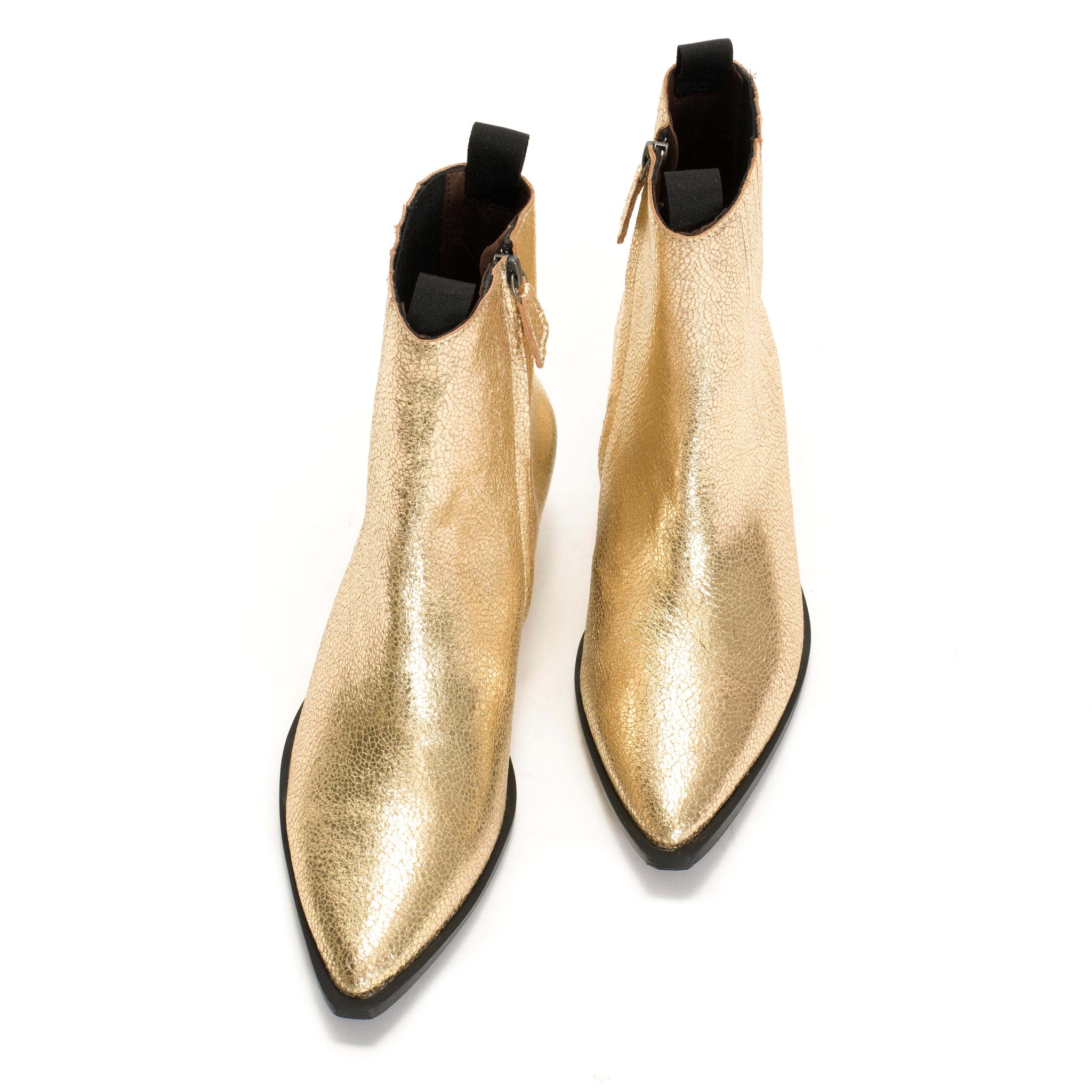 Hachi Crackled metallic goat Gold - Anonymous Copenhagen