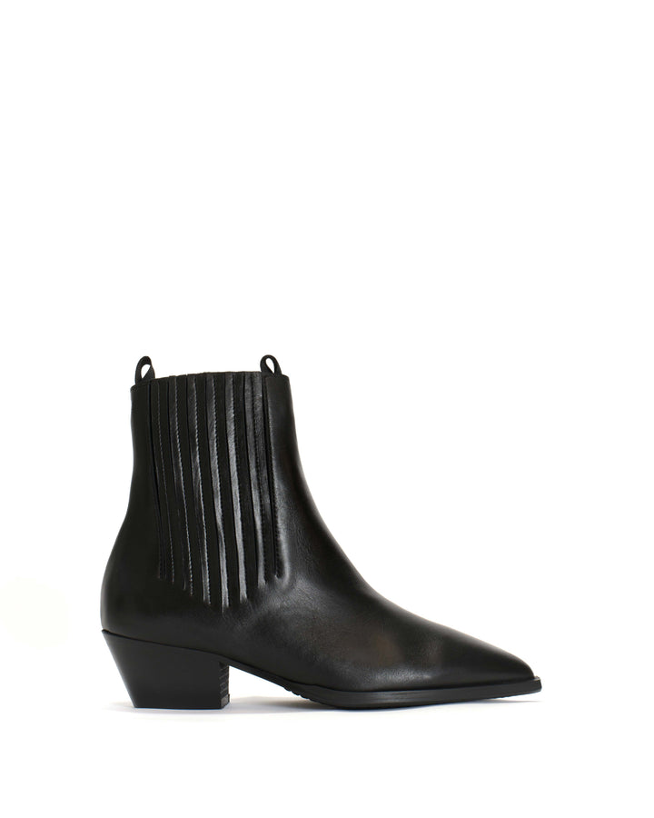 anonymous copenhagen Hachi Soft calf Black