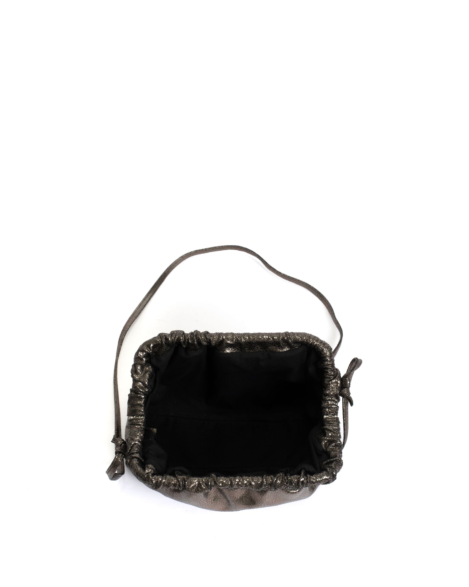 Hally grand cloud bag Crackled metallic goat Platinum