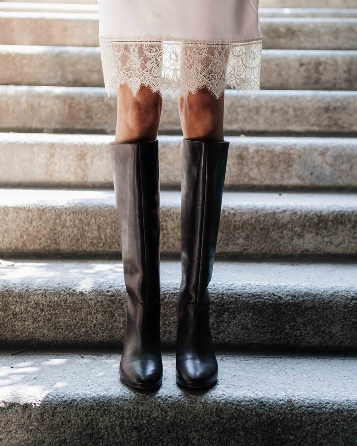 カミージュ Jasmina 20 Soft calf & suede leather Dark taupe– Anonymous