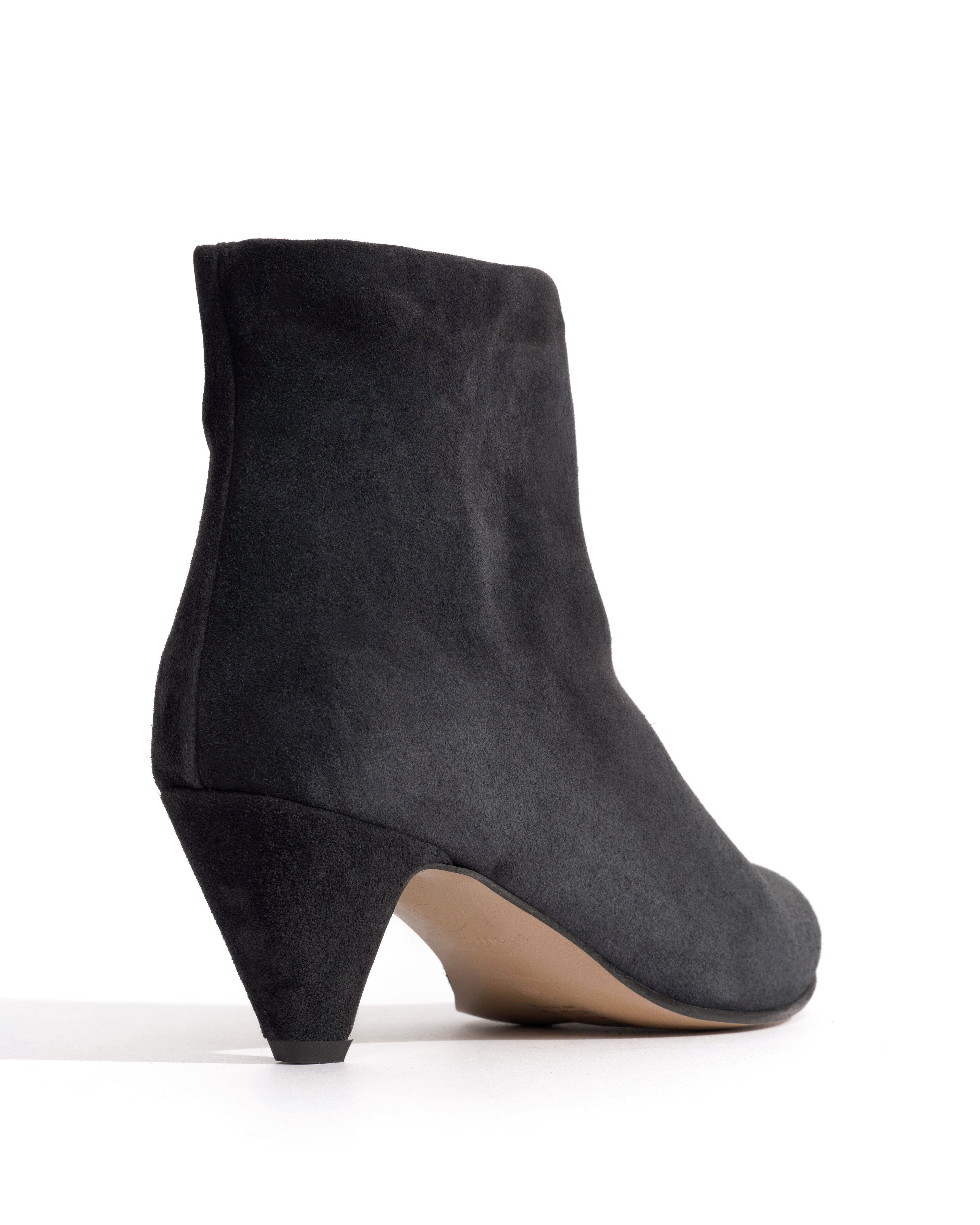 Hilly 50 stiletto Calf suede Off black