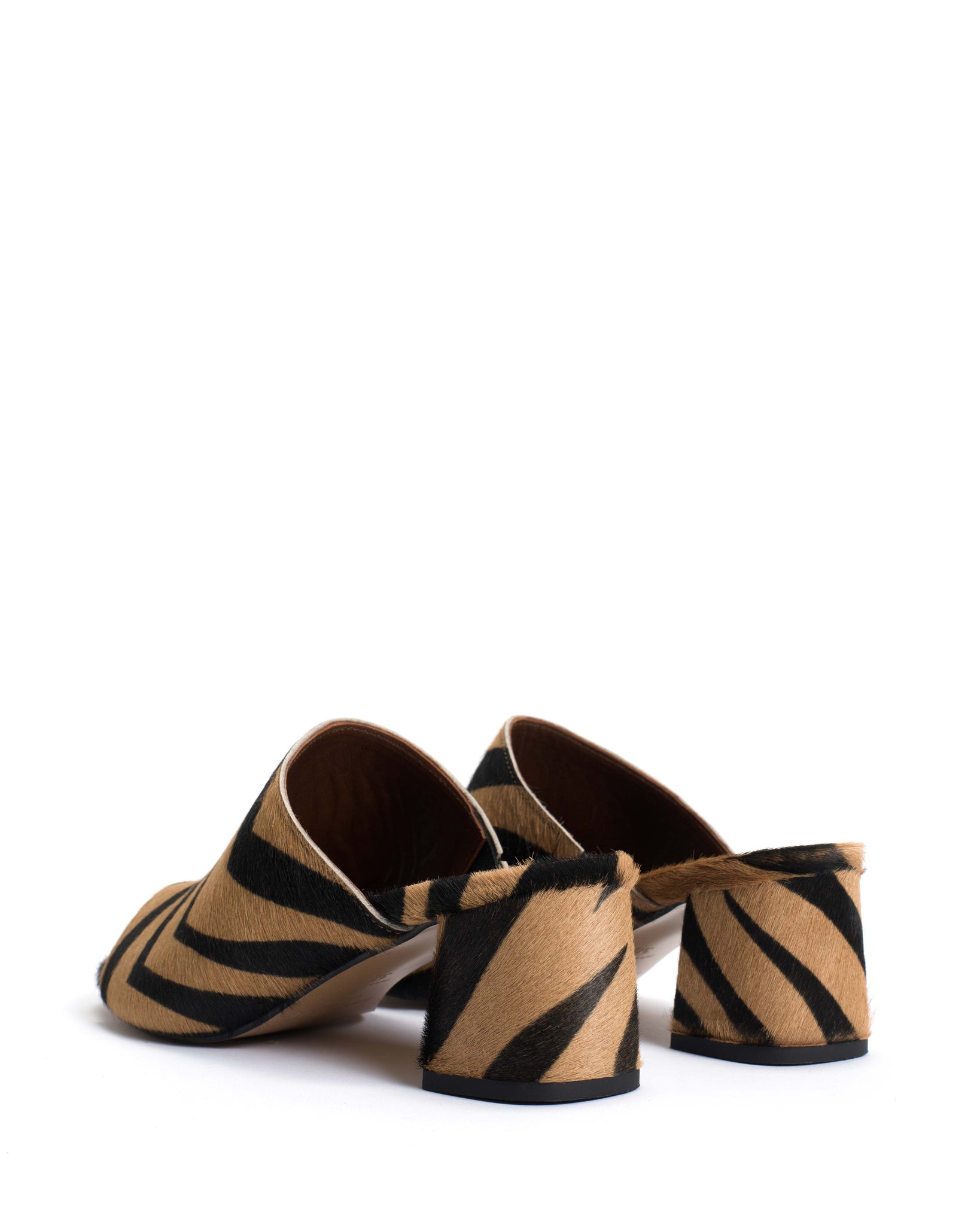 Horizon 55 Calf hair Tiger - Anonymous Copenhagen