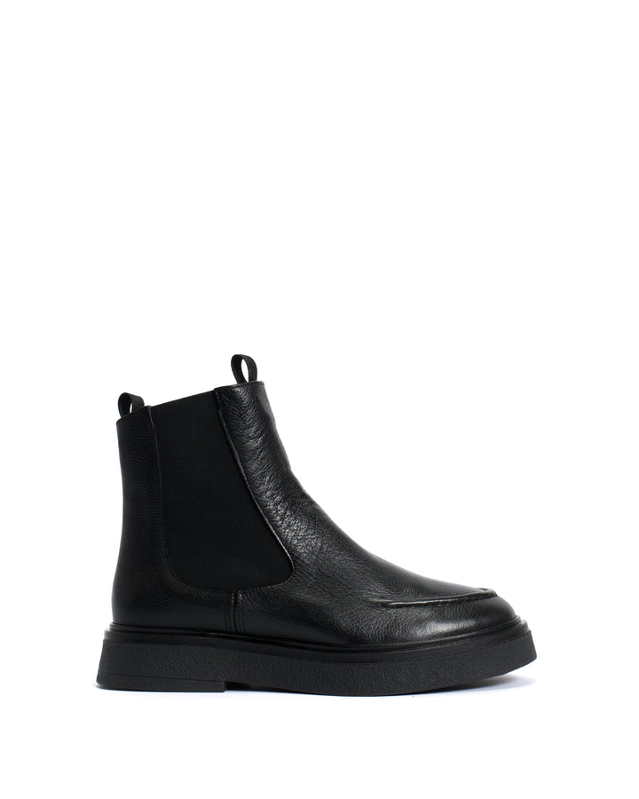 anonymous copenhagen Kikie flat platform Grained soft calf u0026 sole Black u0026 Black