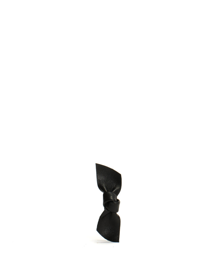 anonymous copenhagen Nabie hair clip petite bow Shiny lamb Black