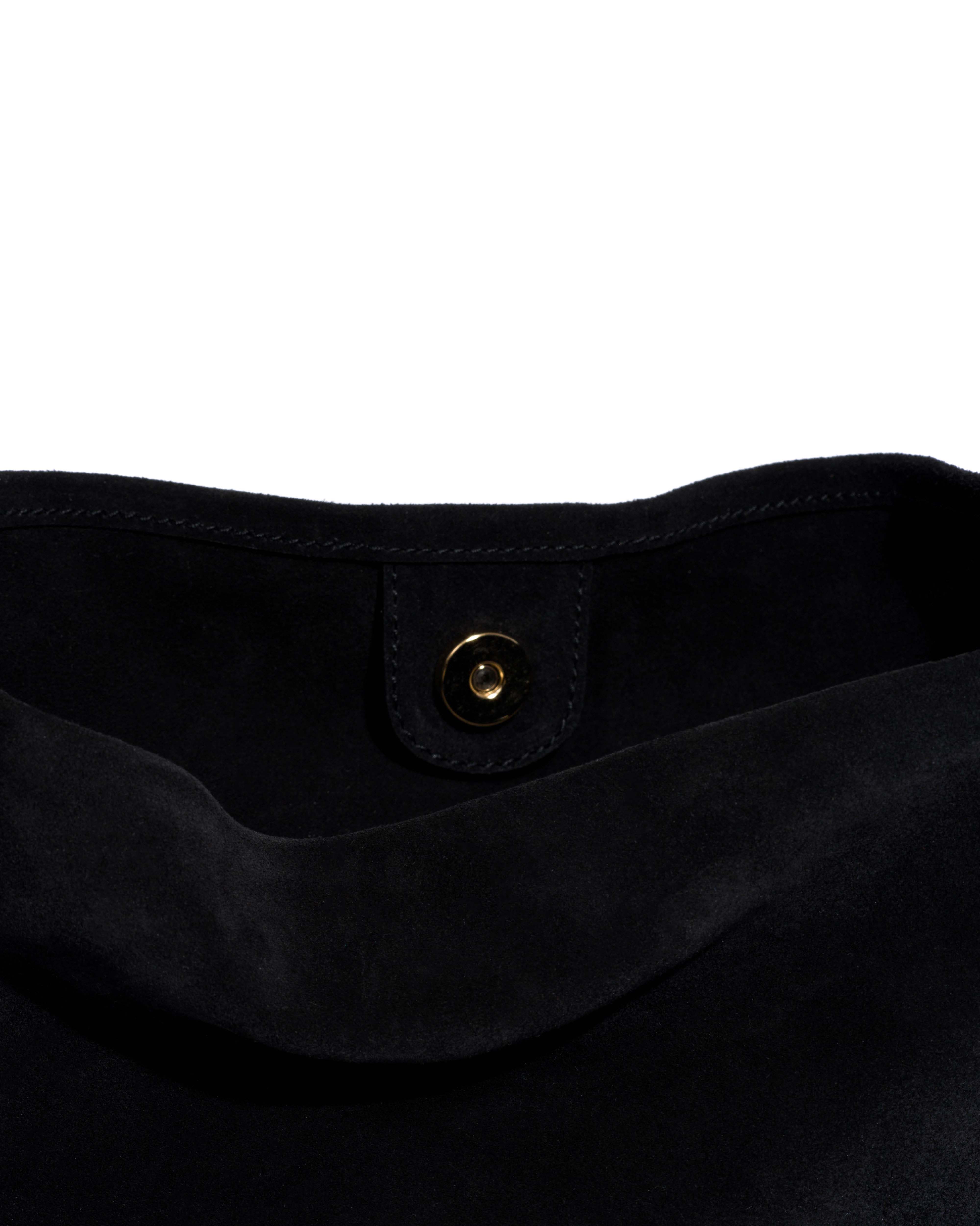 Versa slouchy petite bag Calf suede Black