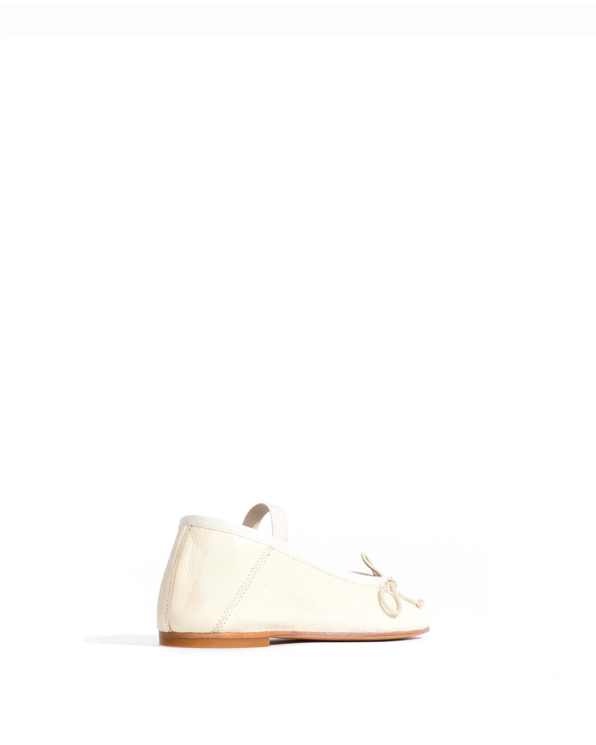 Rhina junior Shiny lamb White sand