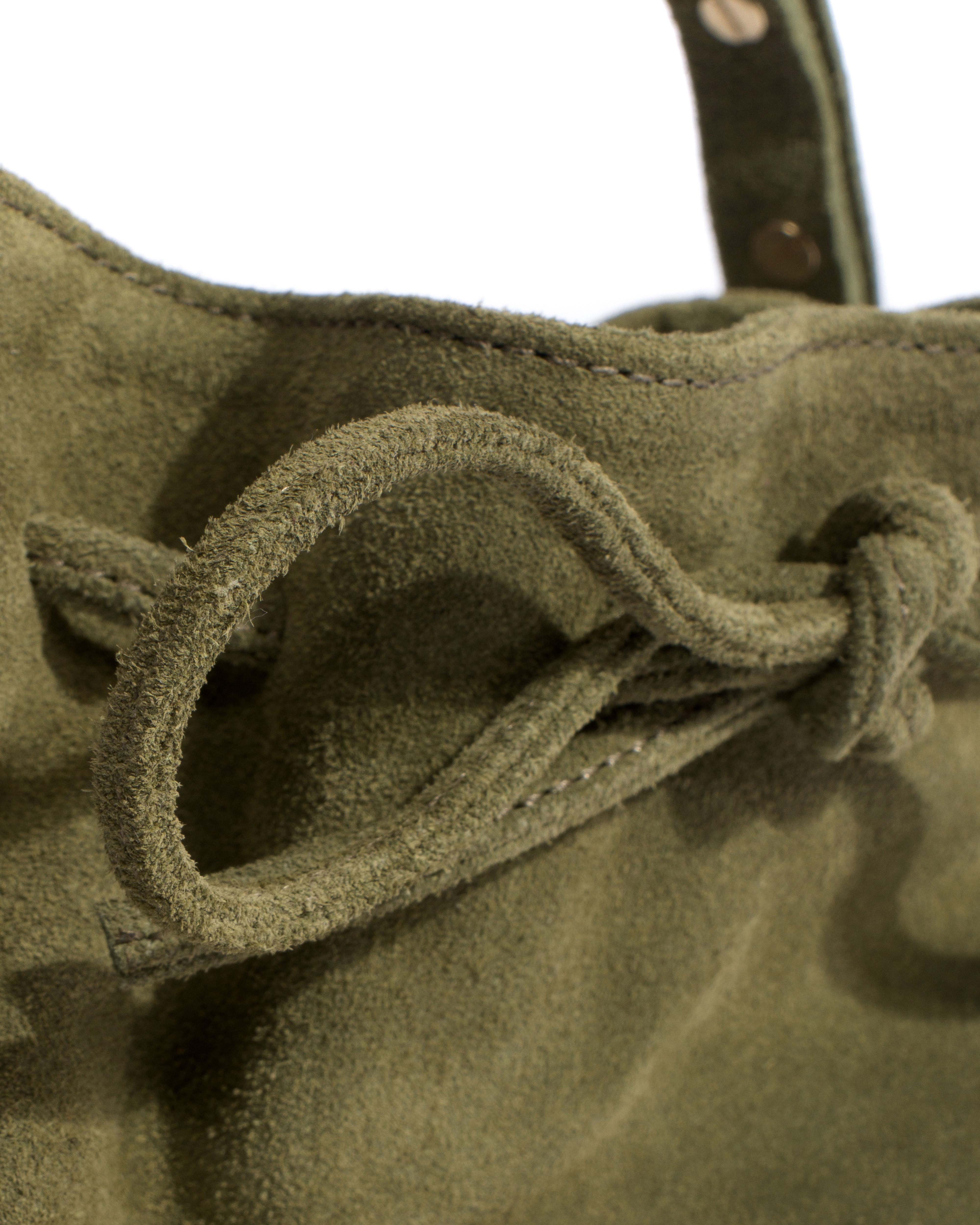 Kacey petite bucket bag Calf suede Olive green