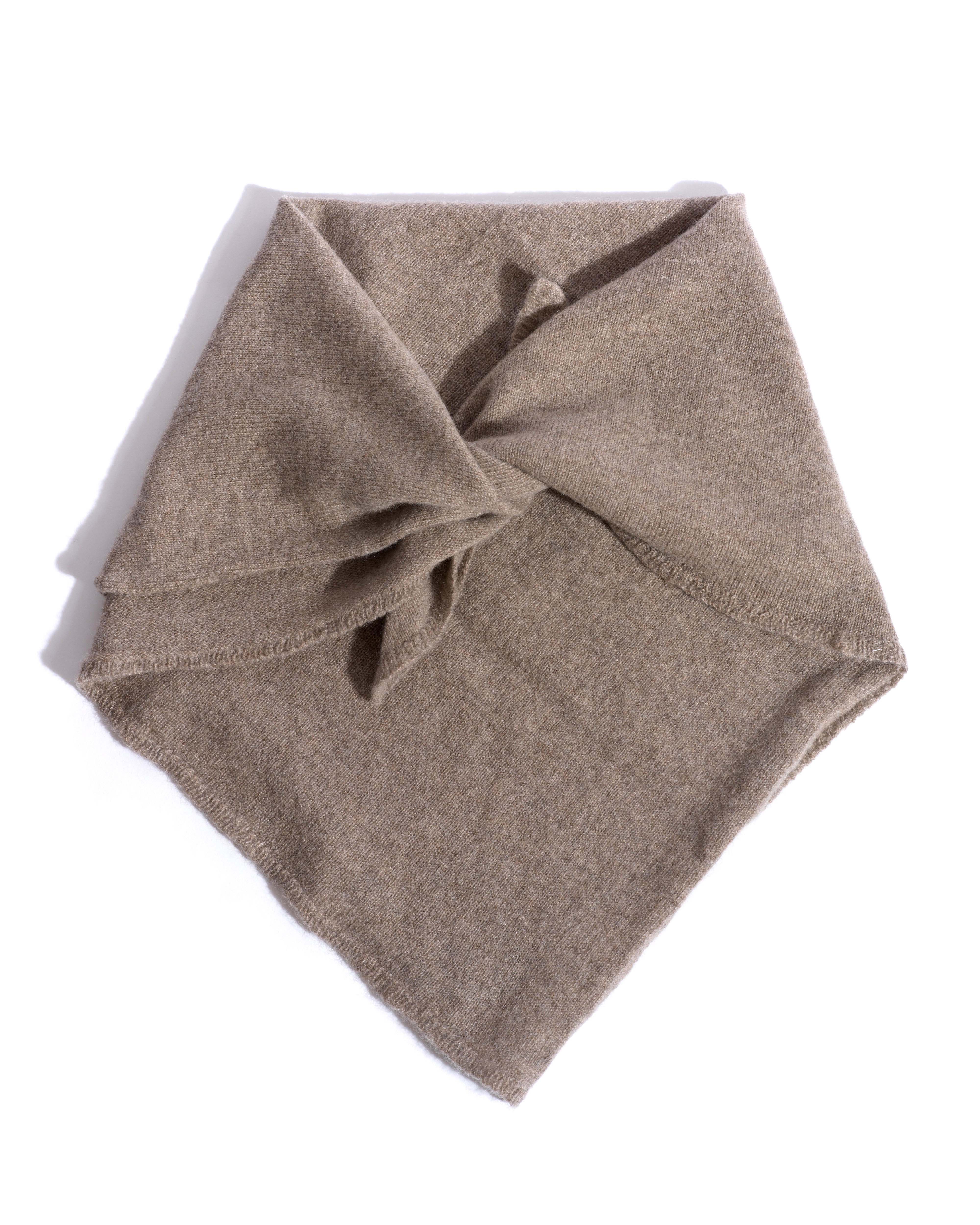 Mira cashmere square scarf 100% cashmere Dark taupe