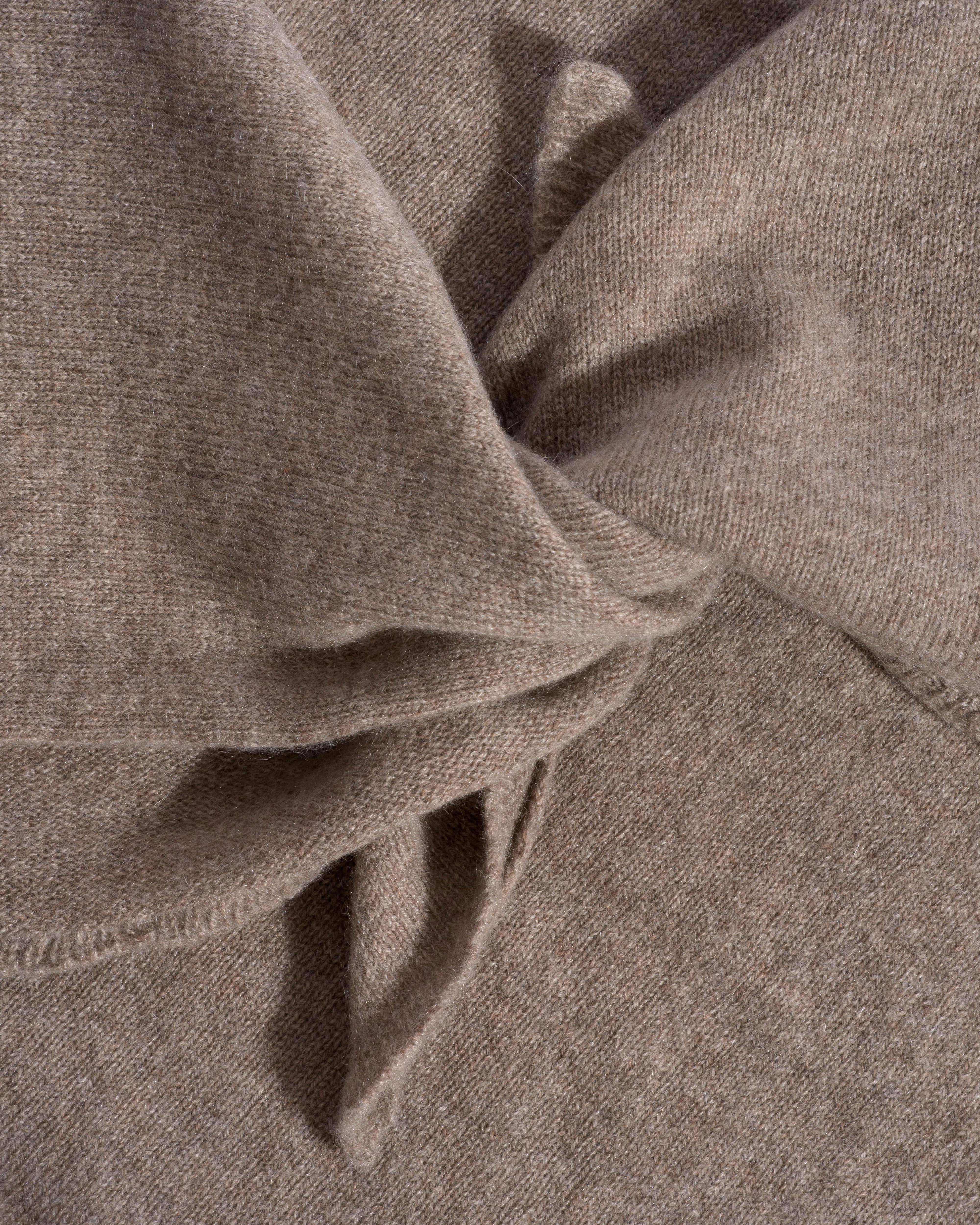 Mira cashmere square scarf 100% cashmere Dark taupe