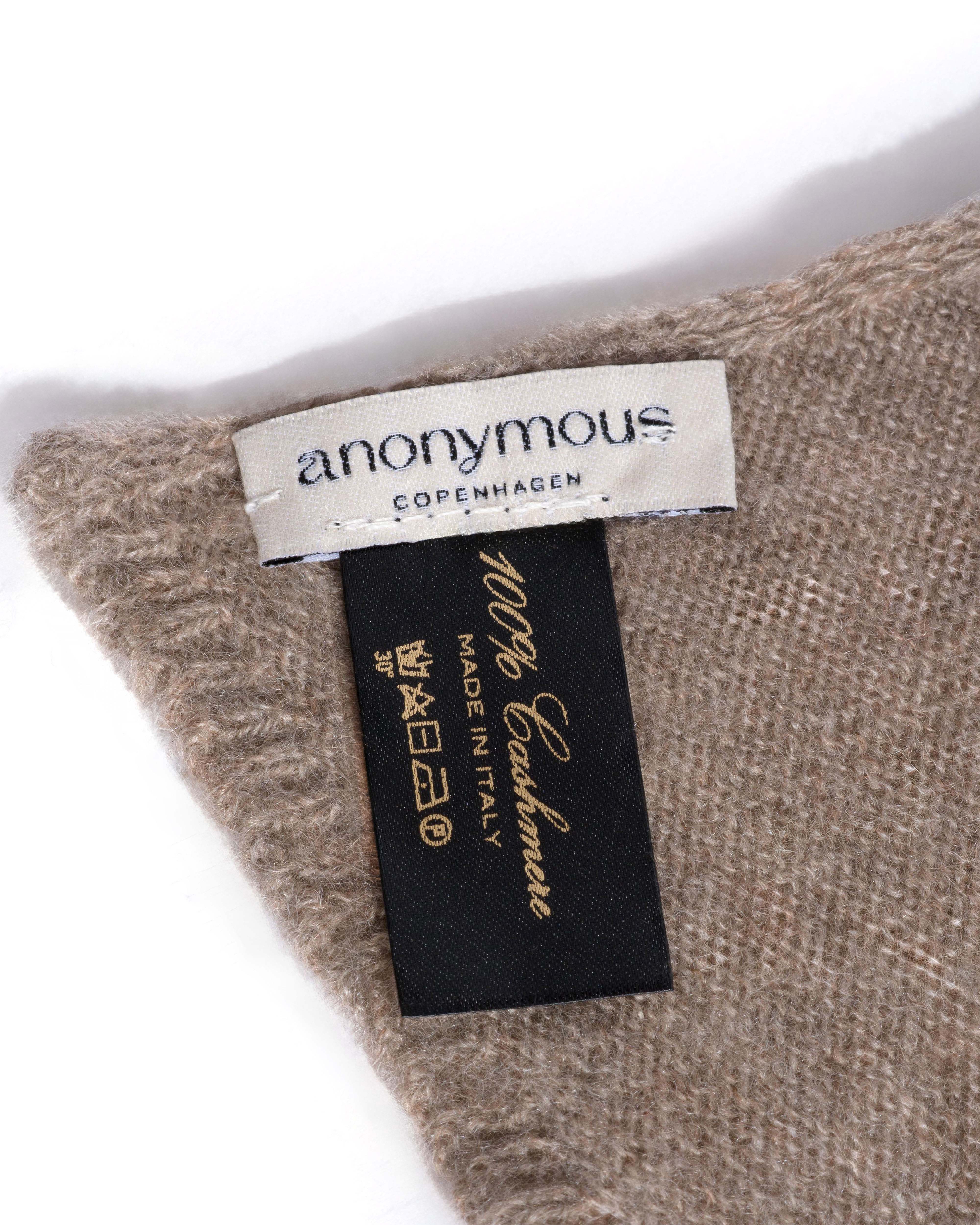 Mira cashmere square scarf 100% cashmere Dark taupe