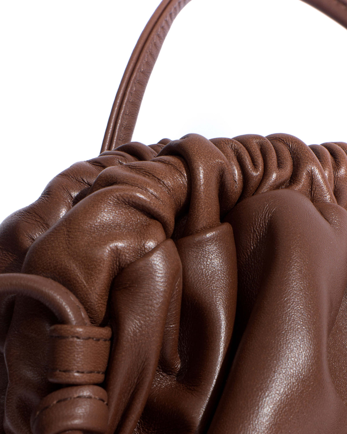 Hally classic cloud bag Shiny lamb Chocolate