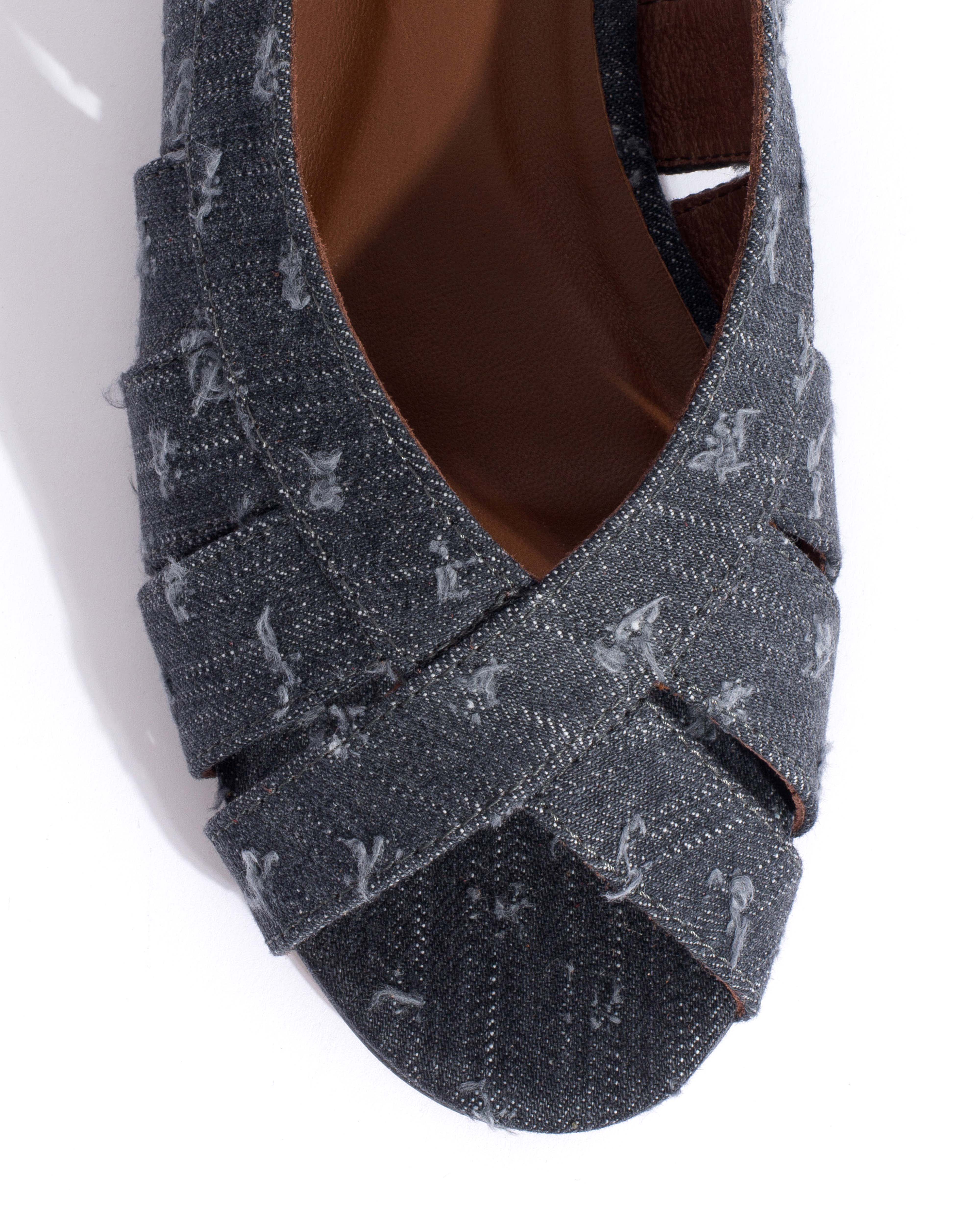 Sophie 20 Denim Distressed washed black