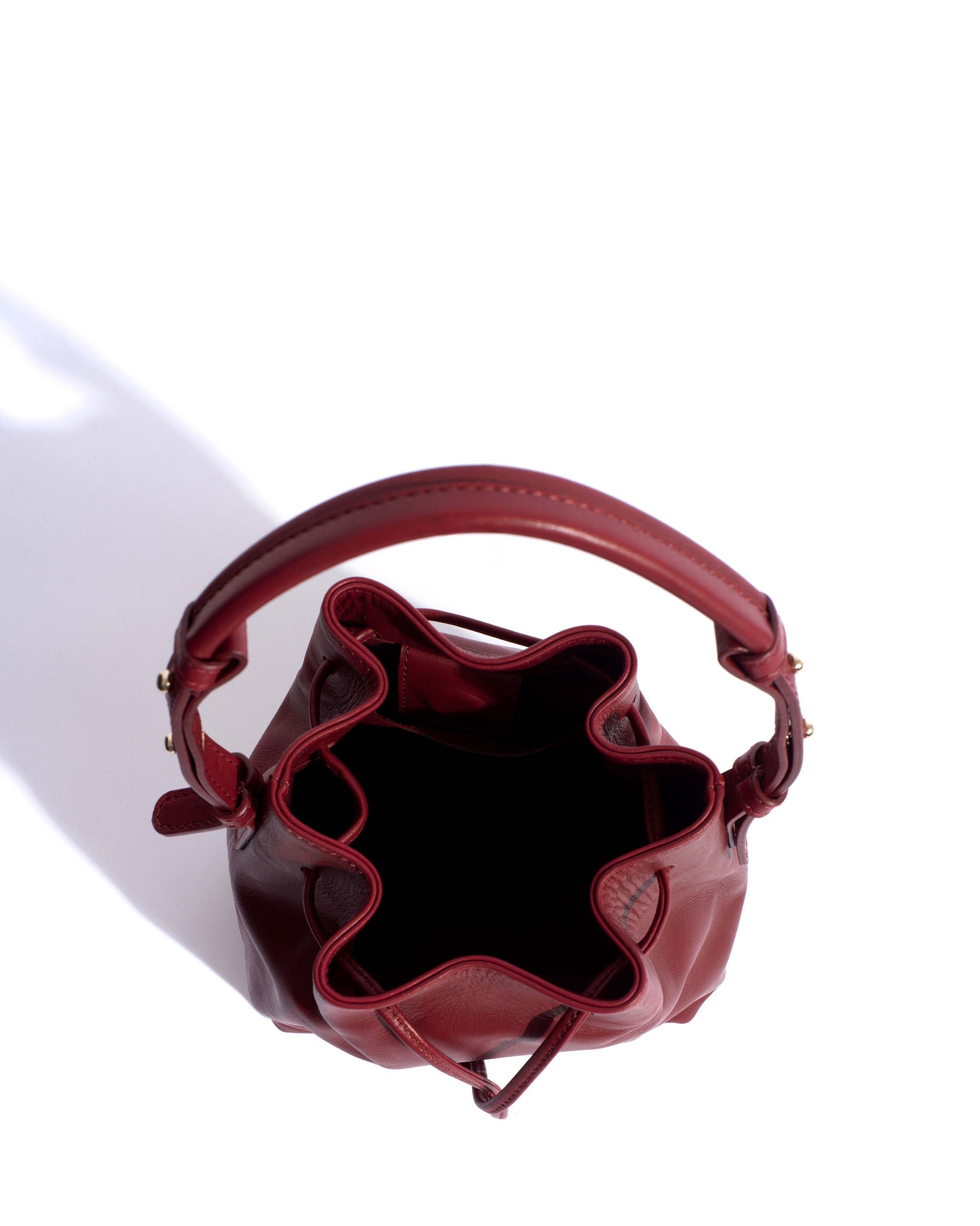 Kacey petite bucket bag Soft calf Pomegranate