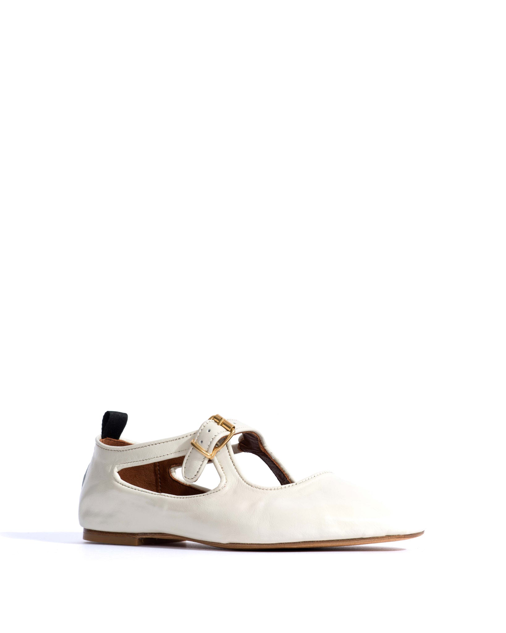 Praise Crinkled polished goat White sand - Anonymous Copenhagen Flat-loafers & ballerinas & pumps