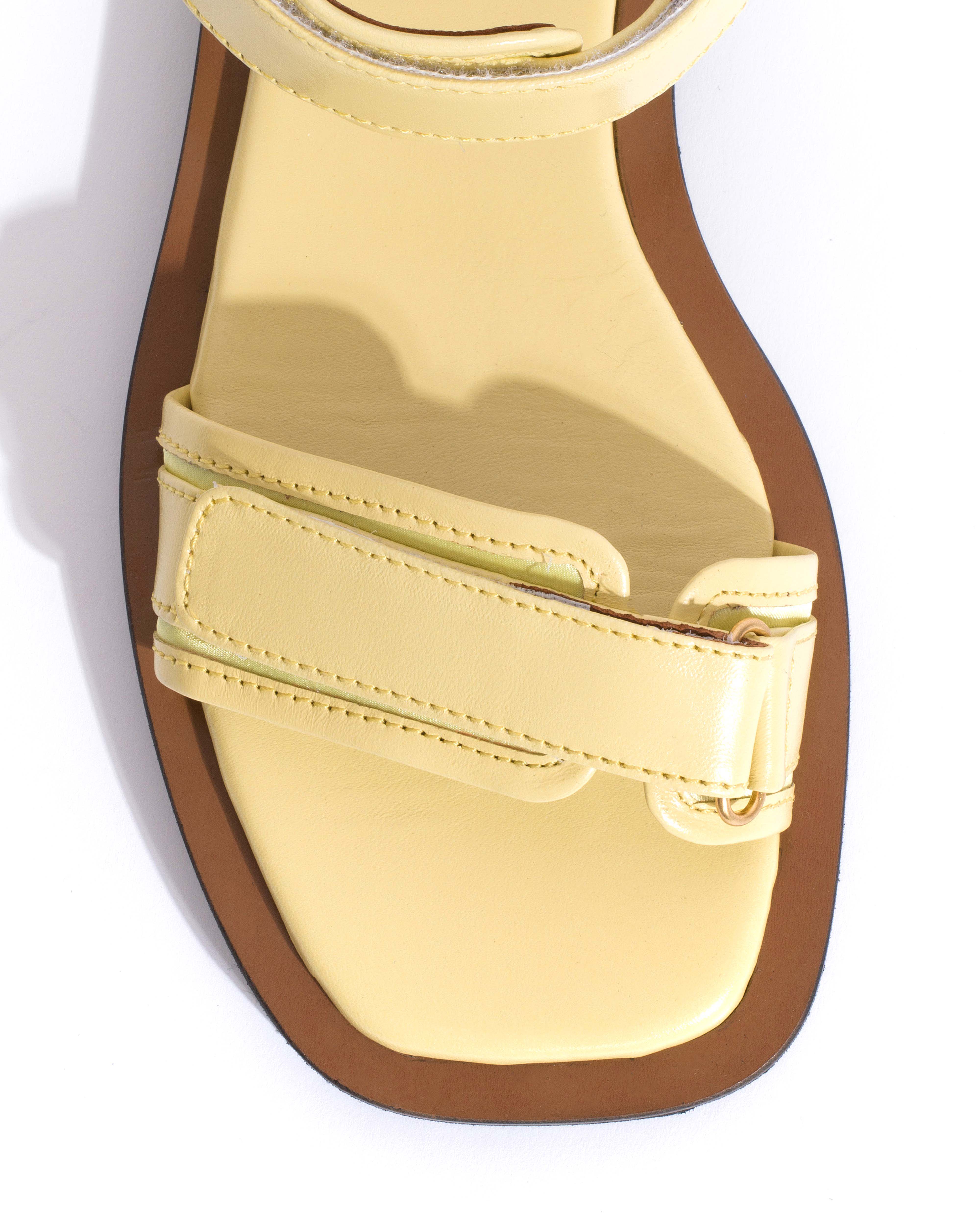 Shantell flats Shiny lamb Pineapple ice