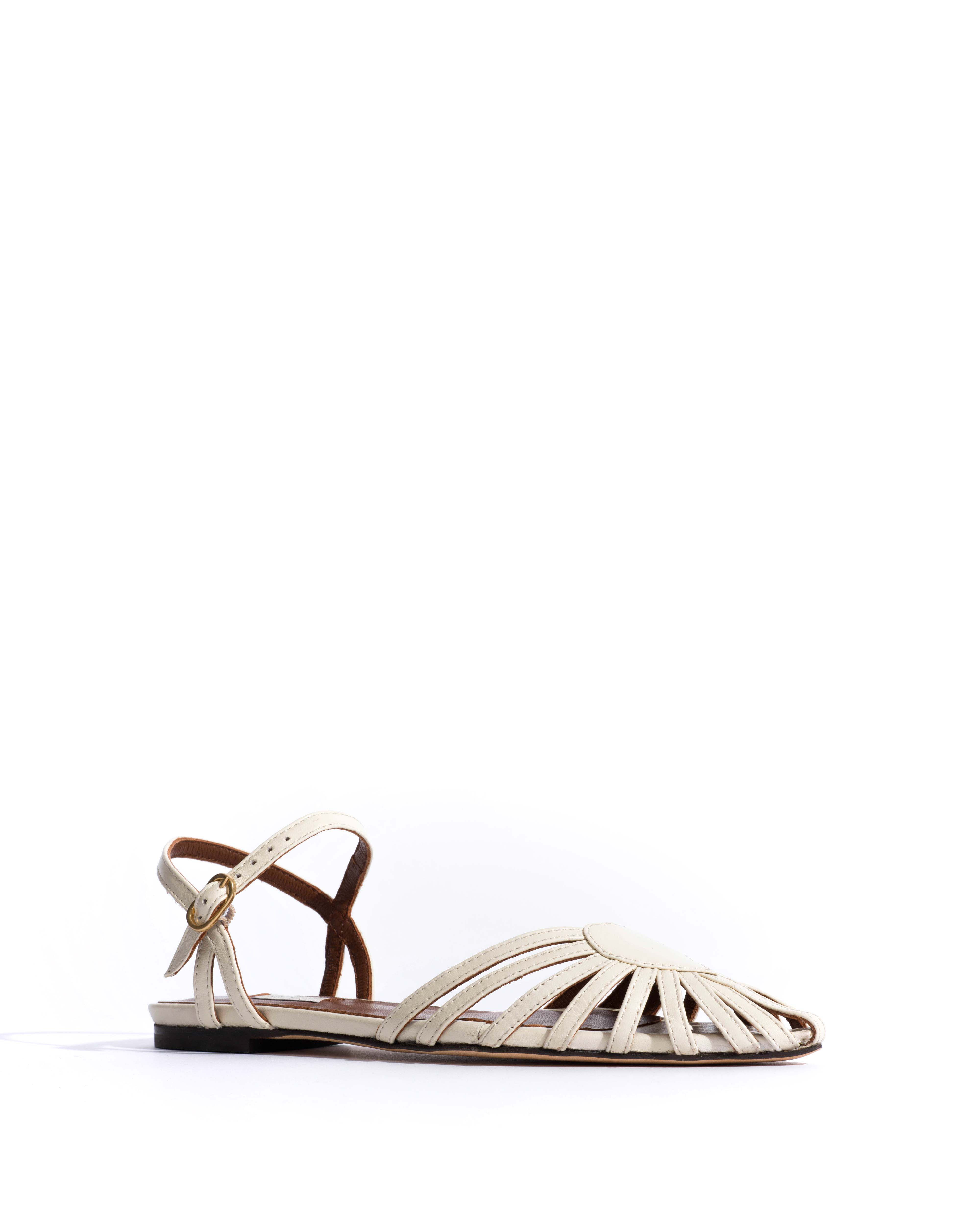 Keesha 10 Shiny lamb White sand
