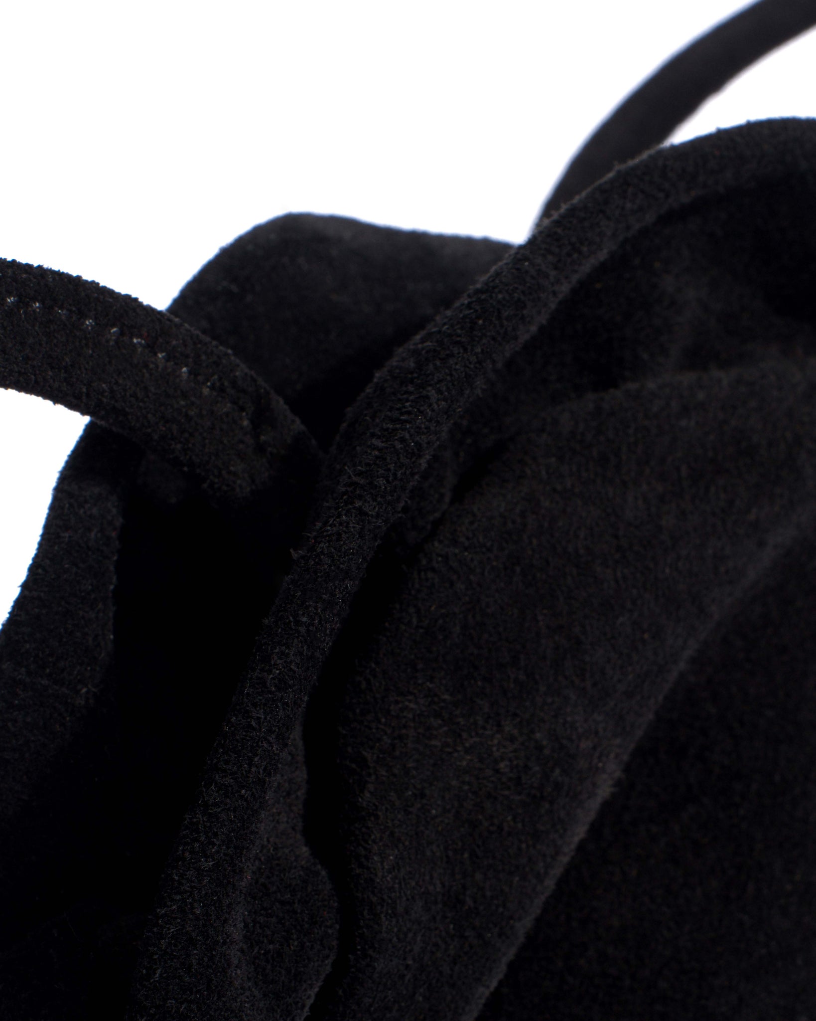 Zally heart bag Calf suede Black