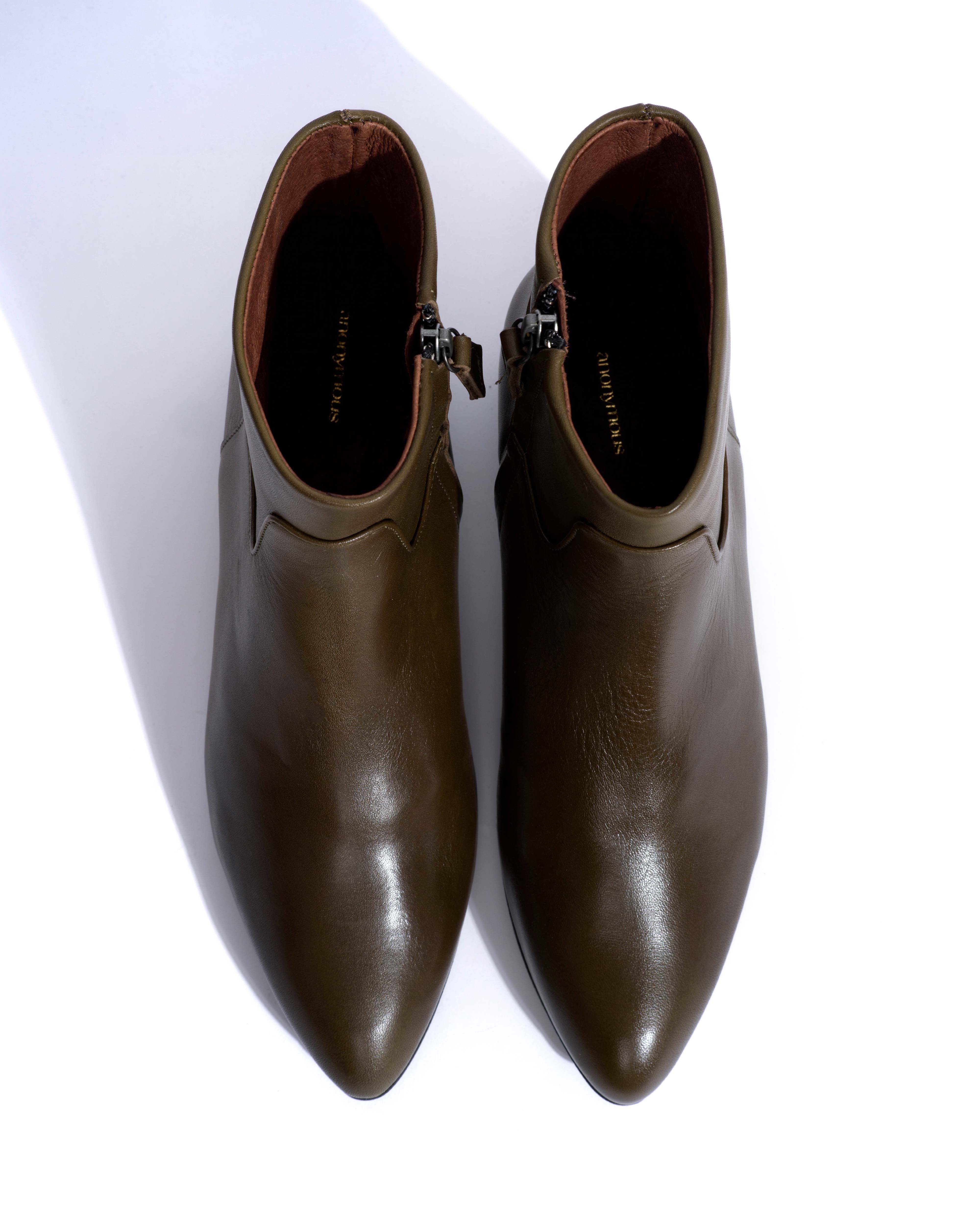 Morie 20 Vegetal soft calf Forrest green